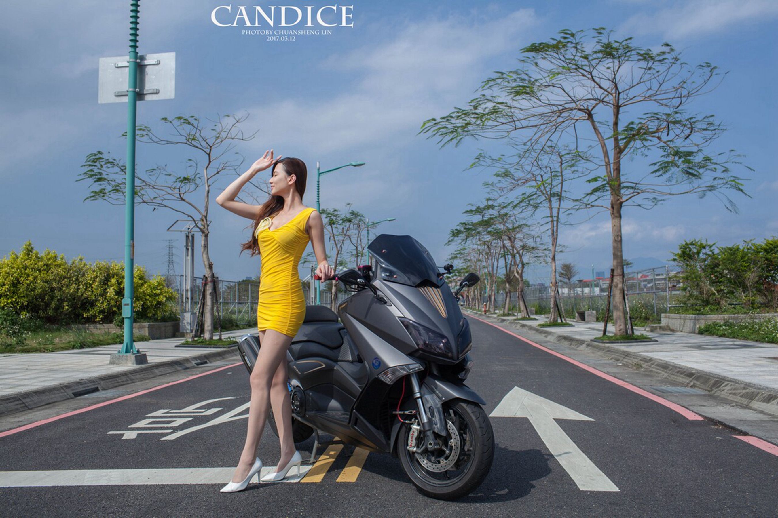 [台湾女神]  蔡译心Candice - 摩托机车时尚女郎