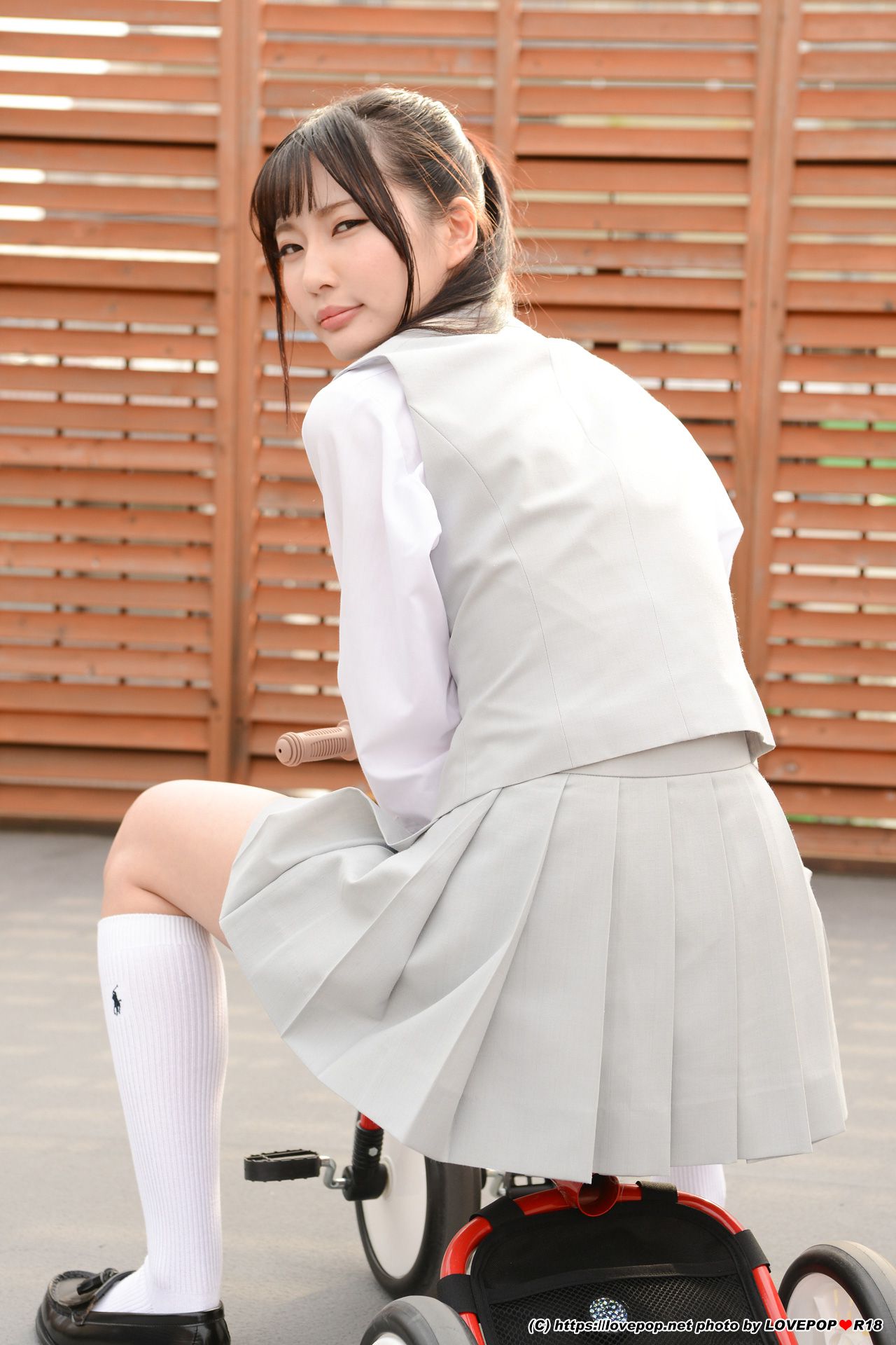 [LOVEPOP] Aika Usagi 宇佐木あいか Photoset 05