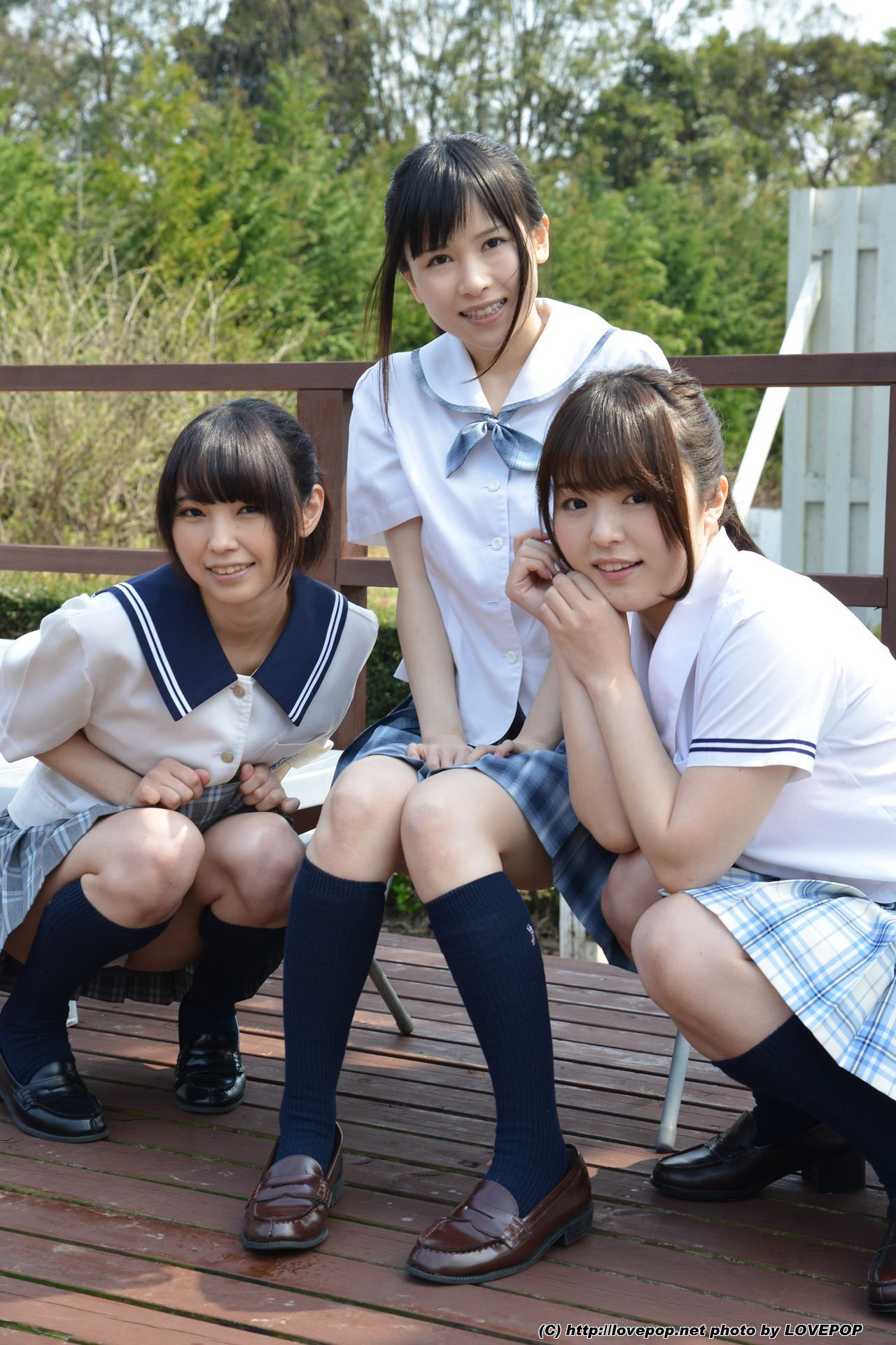 [LOVEPOP] Yua Kuramochi 倉持結愛 & Iku Natsumi 夏海いく& Yuuka Aoyama 青山佑香 Photoset 07