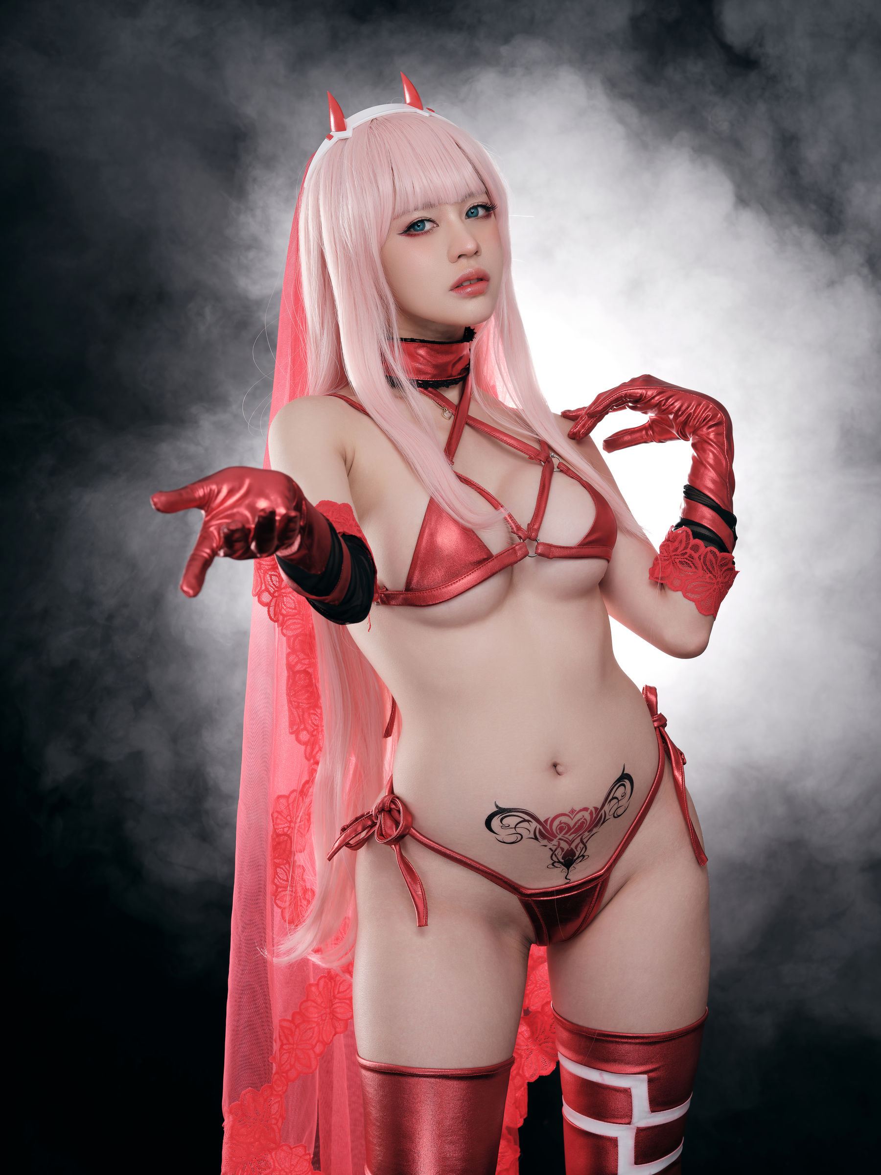 [福利COS] PingPing - Zero Two