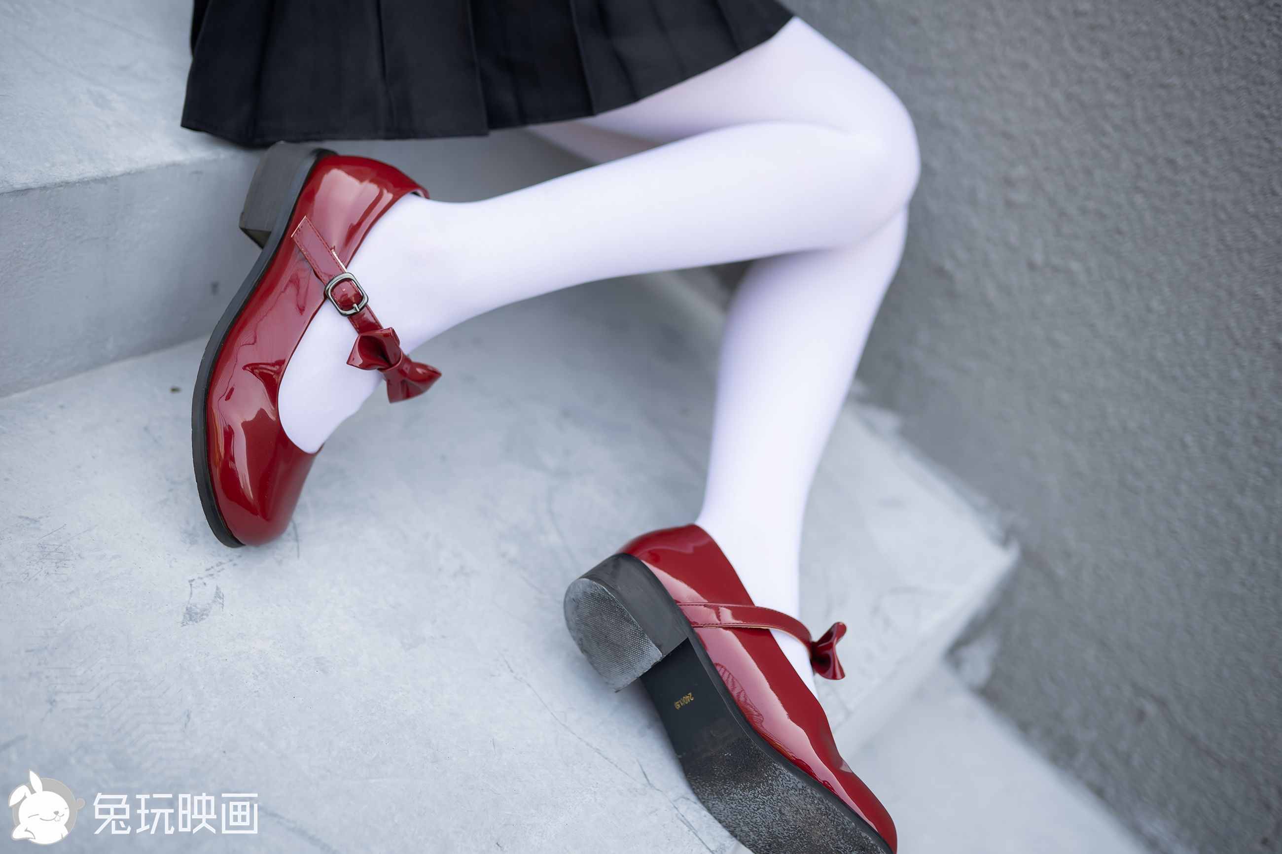 [兔玩映画] - 妹妹的红色公主鞋