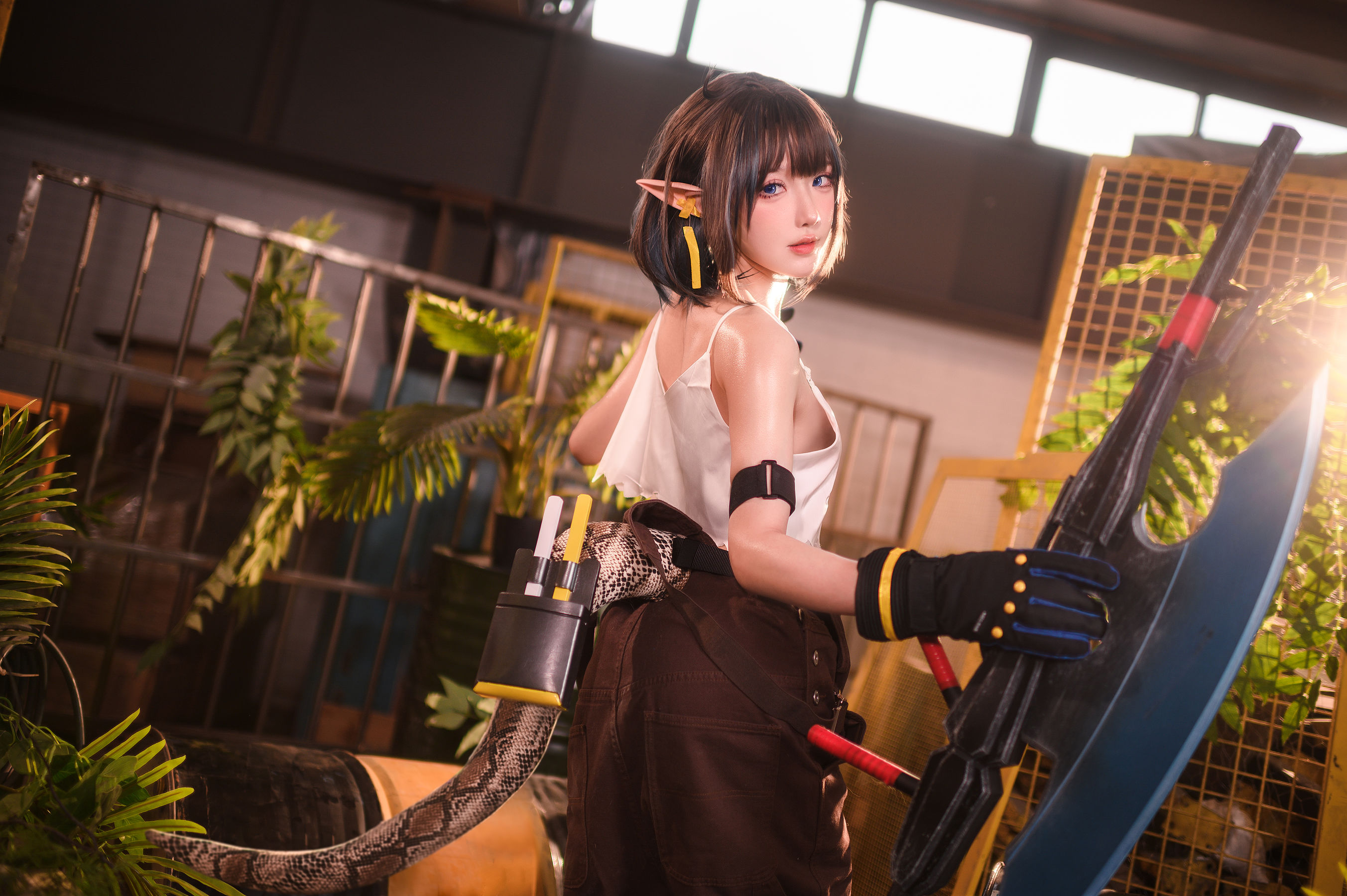 [网红COSER] 动漫博主阿包也是兔娘 - 明日方舟 森蚺