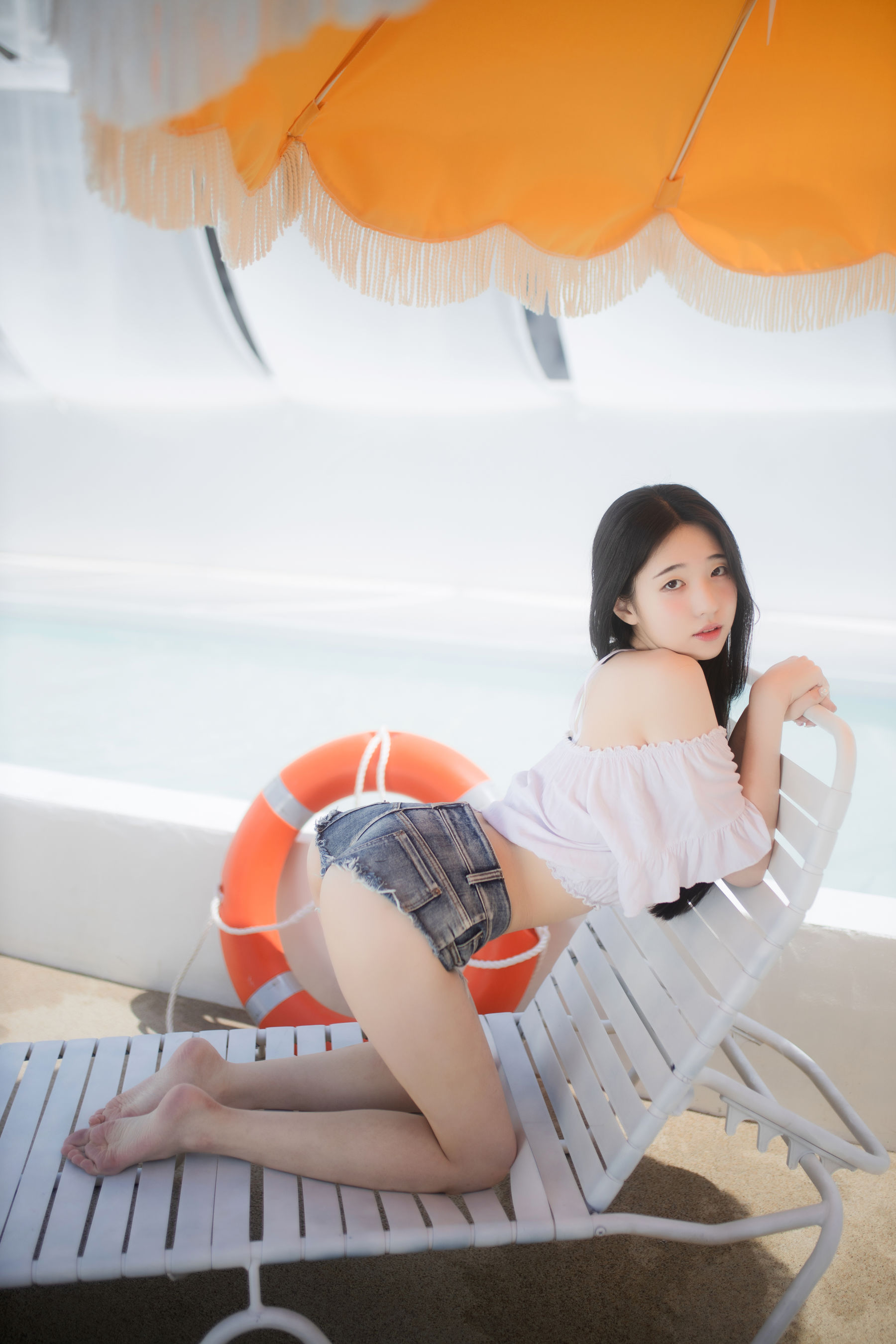 Yeonwoo - Mini photobok