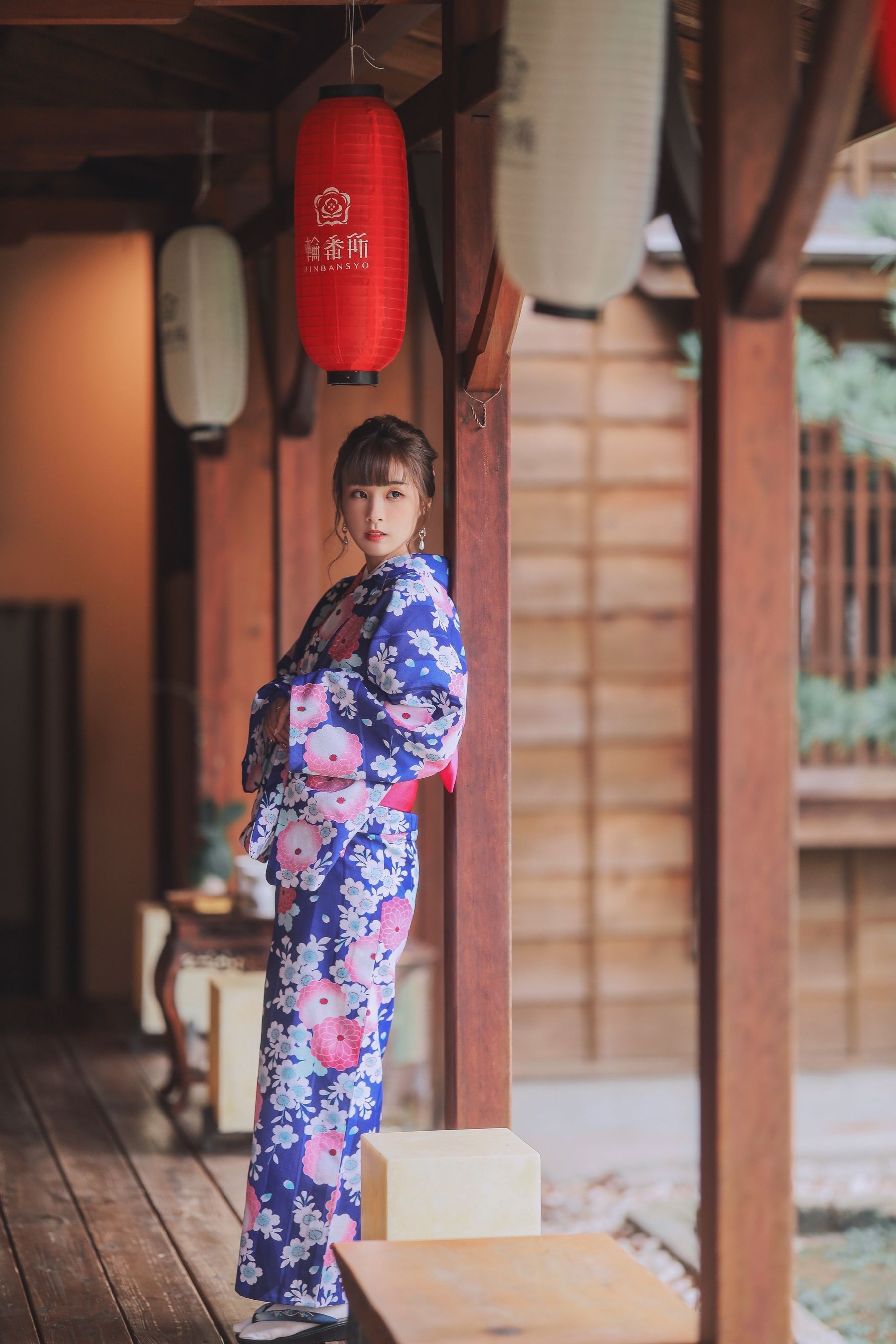 泥泥汝 - 神社巫女