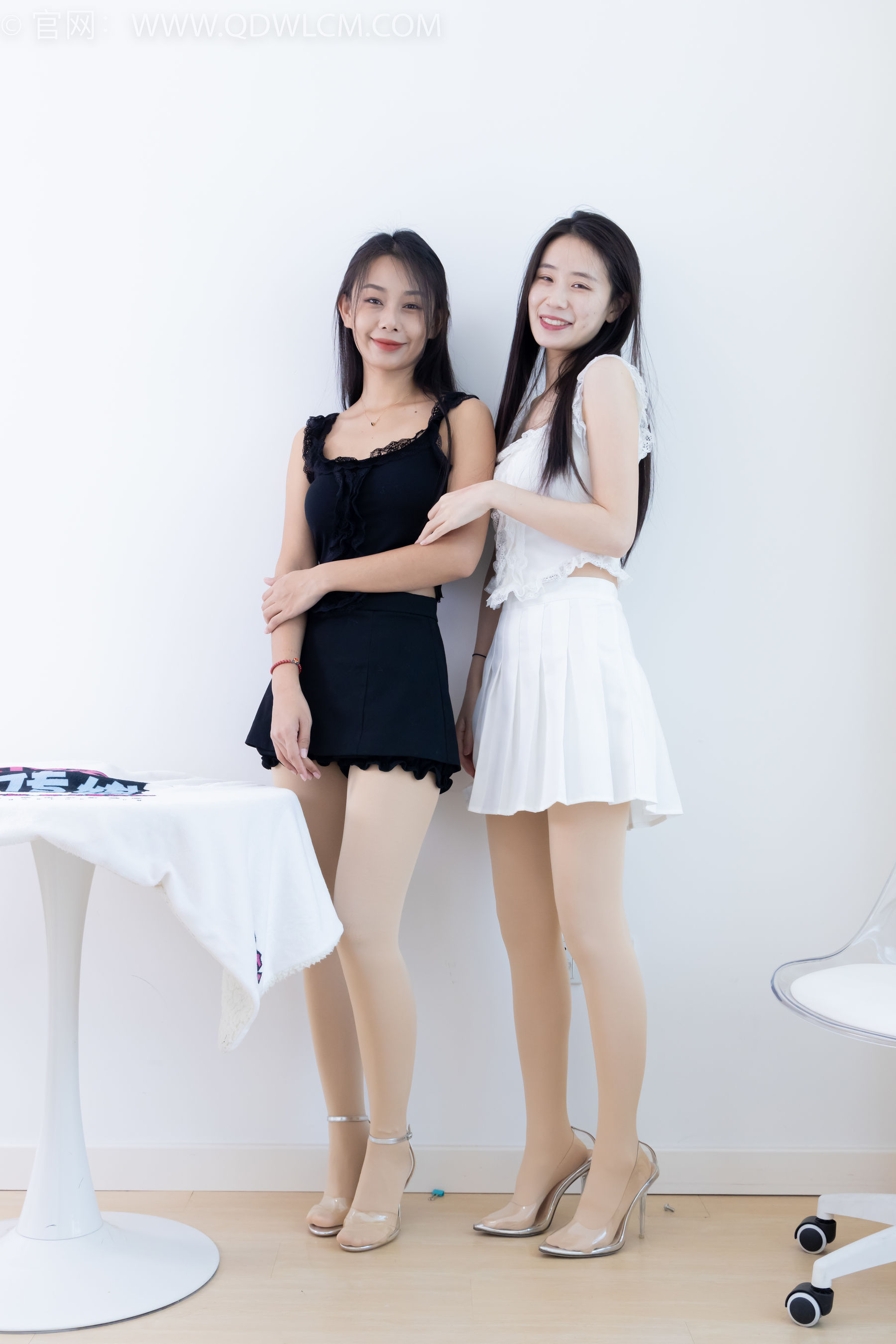 物恋传媒 No.2210 菜菜&岚岚 - 要你的温柔