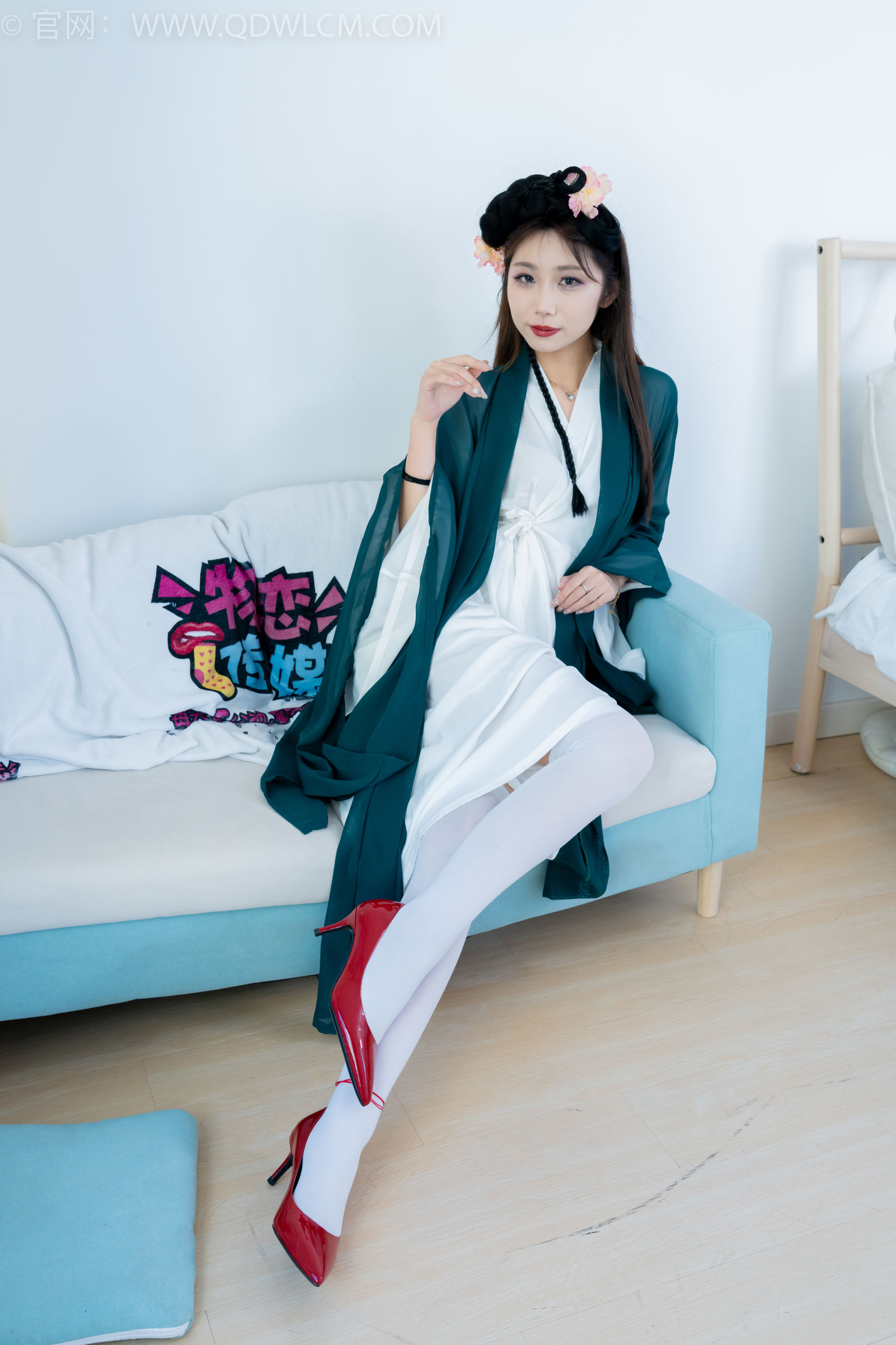 物恋传媒 No.2212 泡泡 - 一滴泪