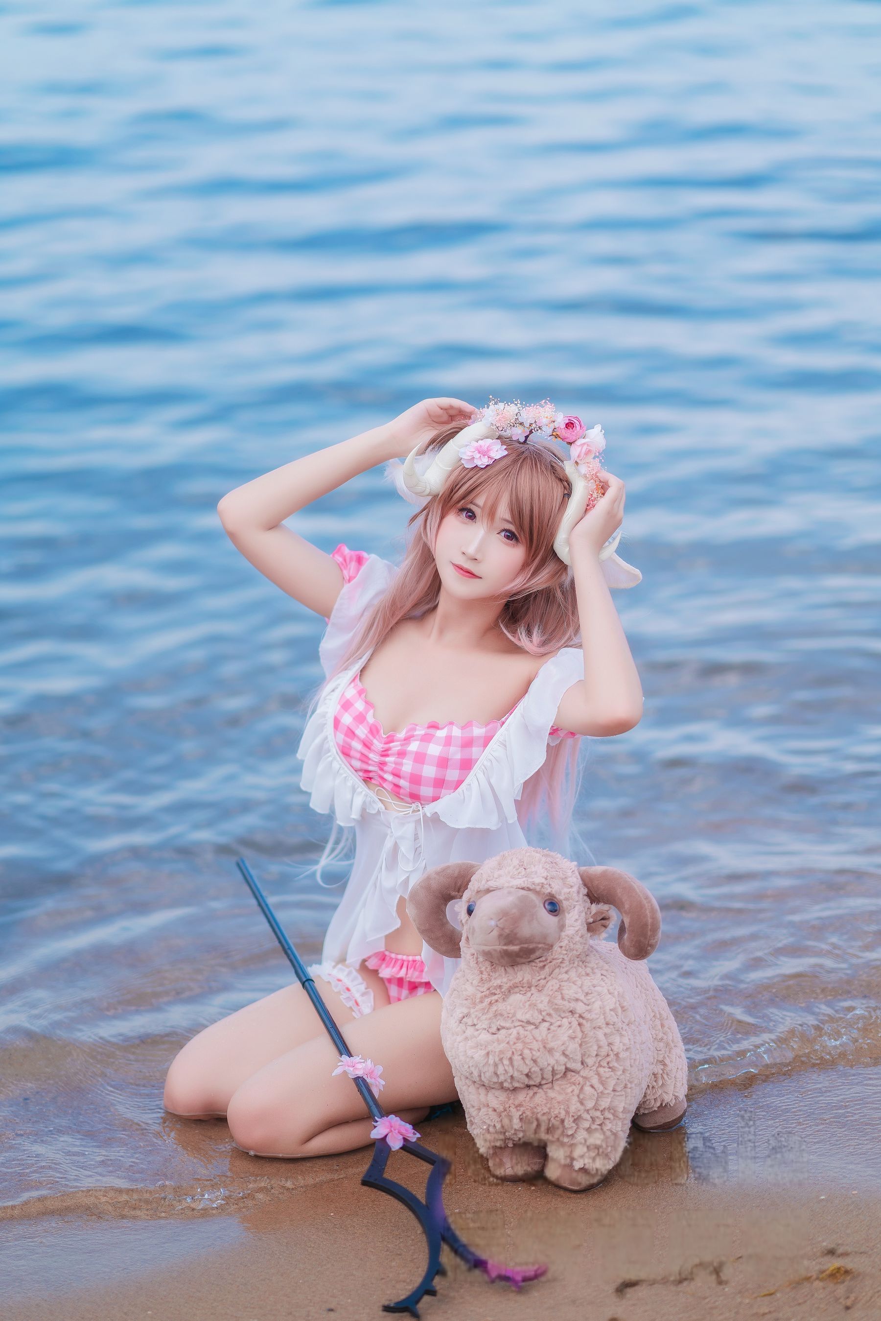 微博妹子三度_69 - 小羊泳装