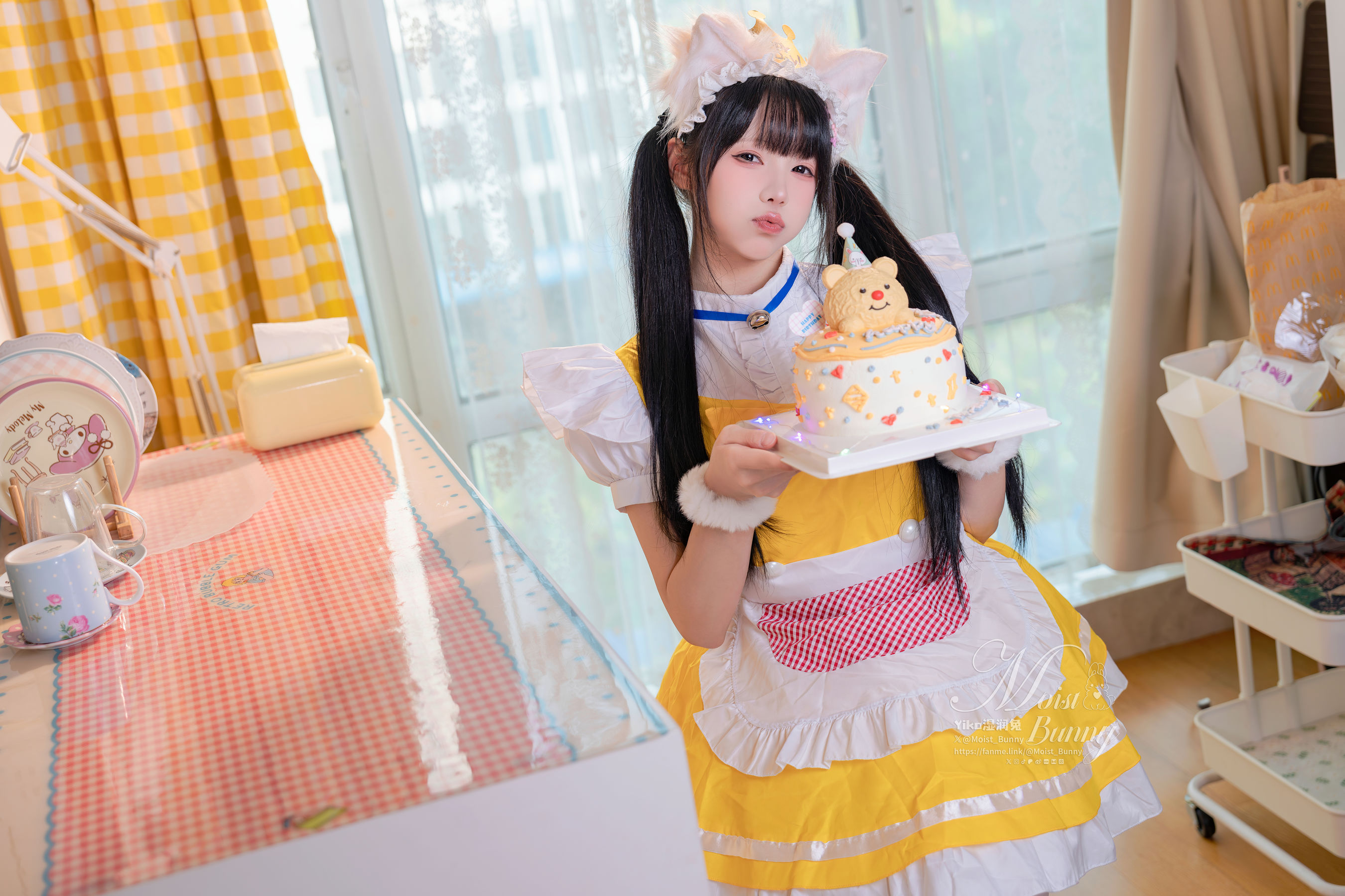 咬一口兔娘 - 兔子味蛋糕