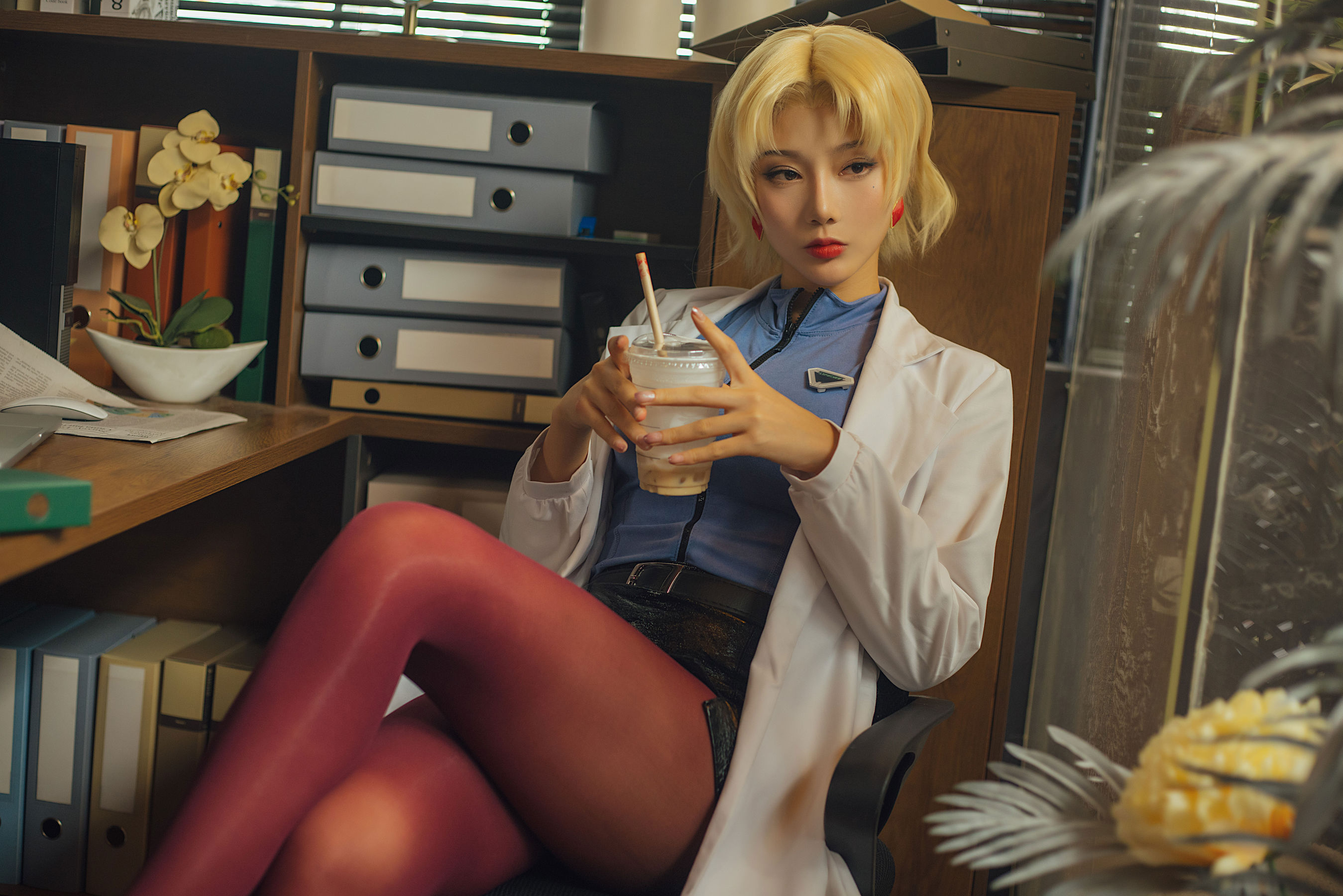 动漫博主如月灰 - 赤木律子