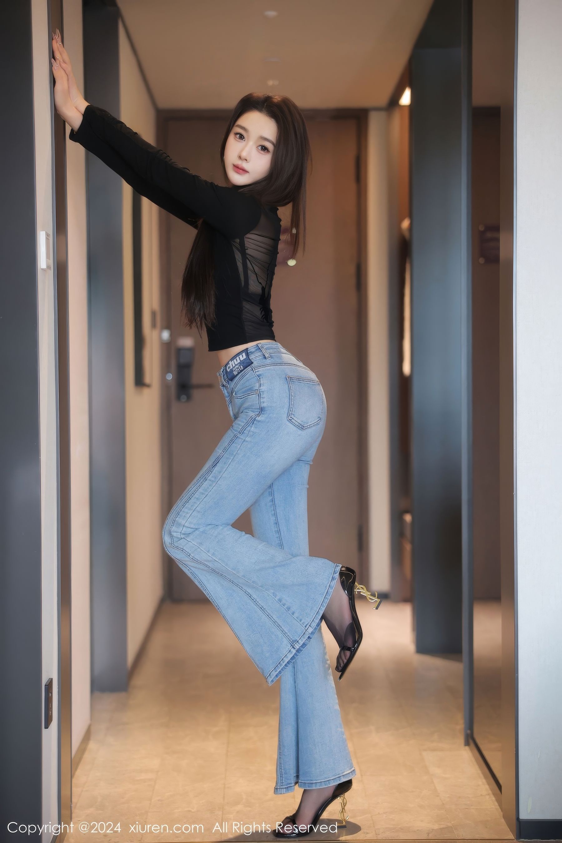 [秀人XiuRen] 2024.12.06 No.9555 Candy糖糖