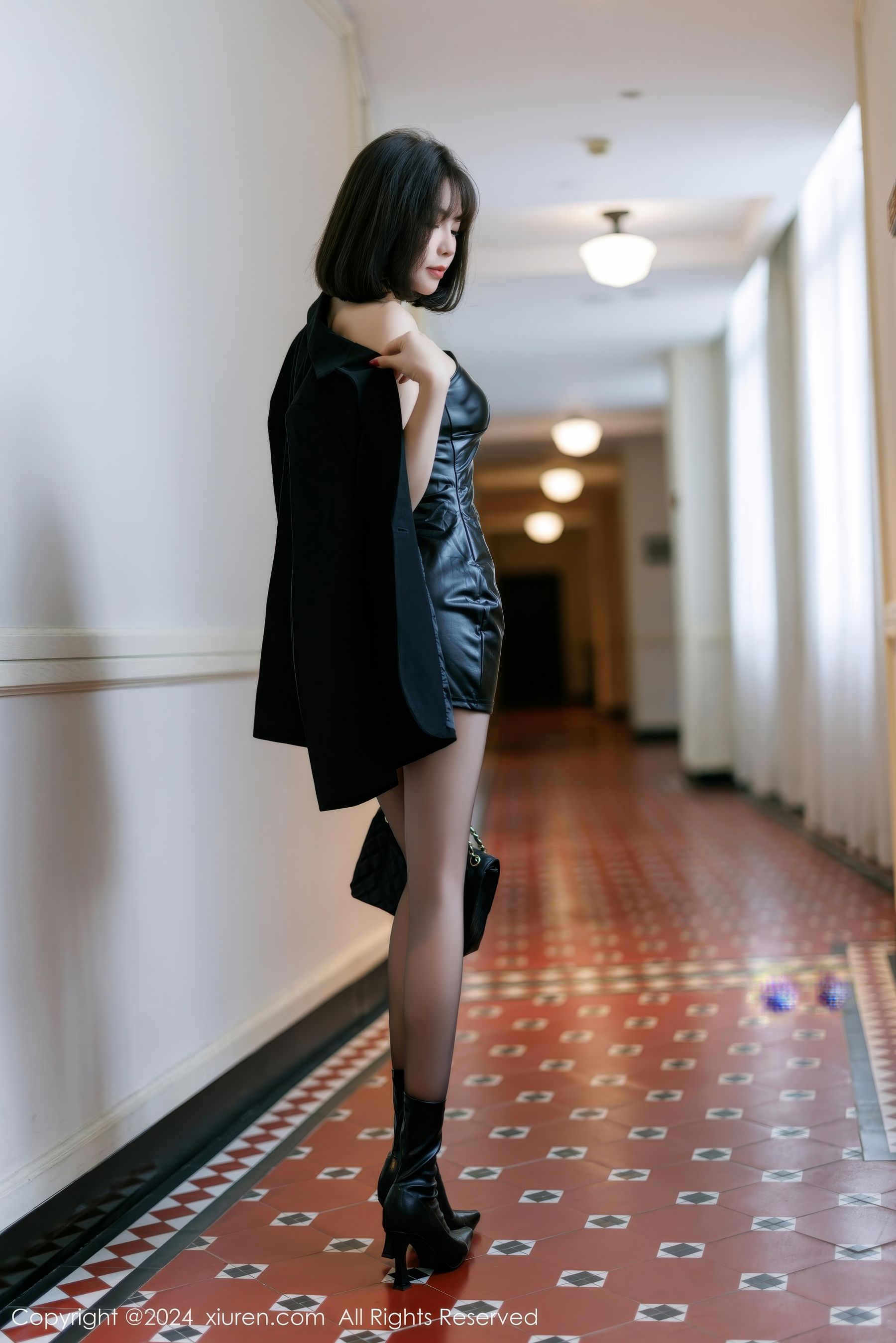 [秀人XiuRen] 2024.11.28 No.9520 徐莉芝Booty