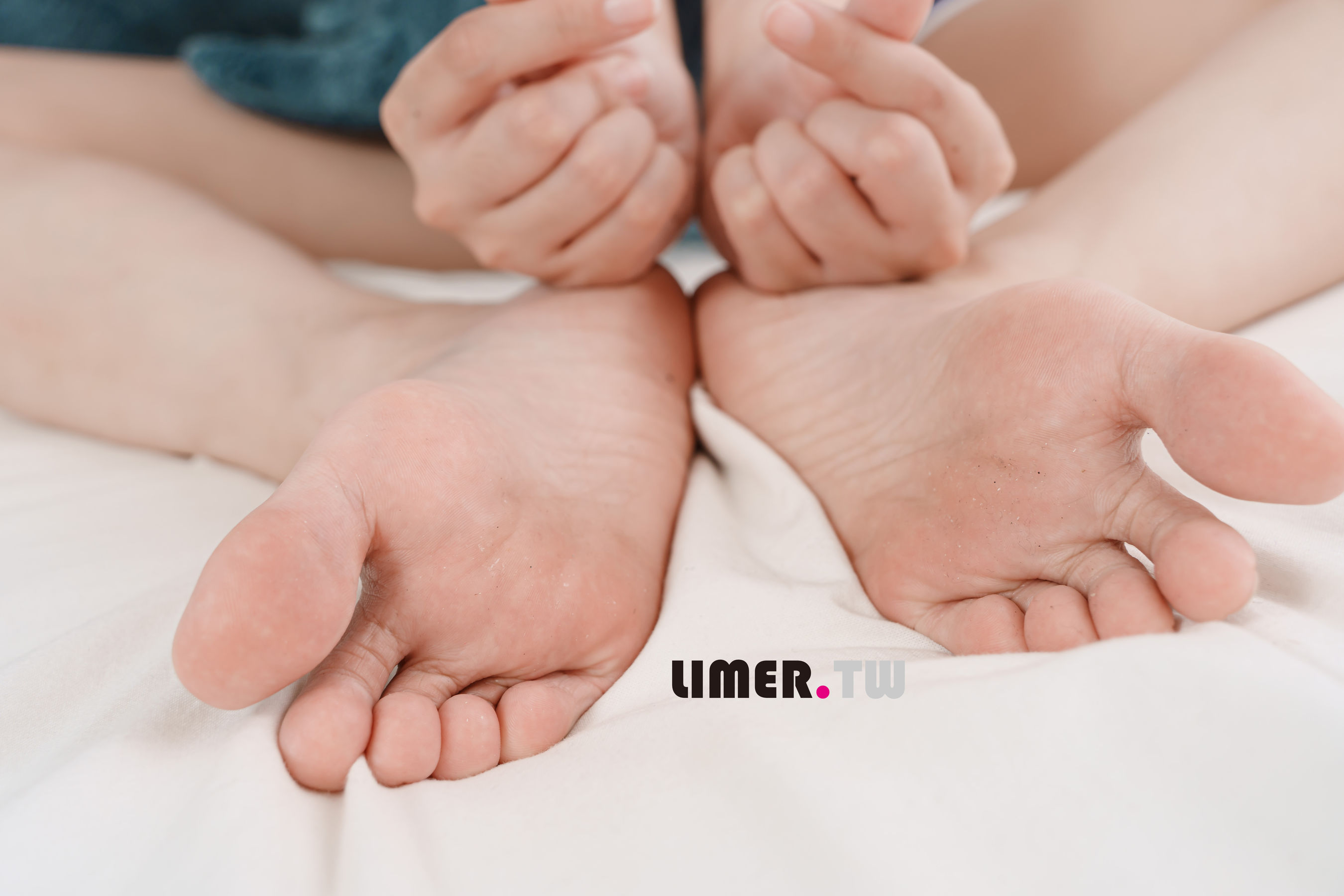 Limerence原创 No.090 7bao 体育服下 裸足＆白丝