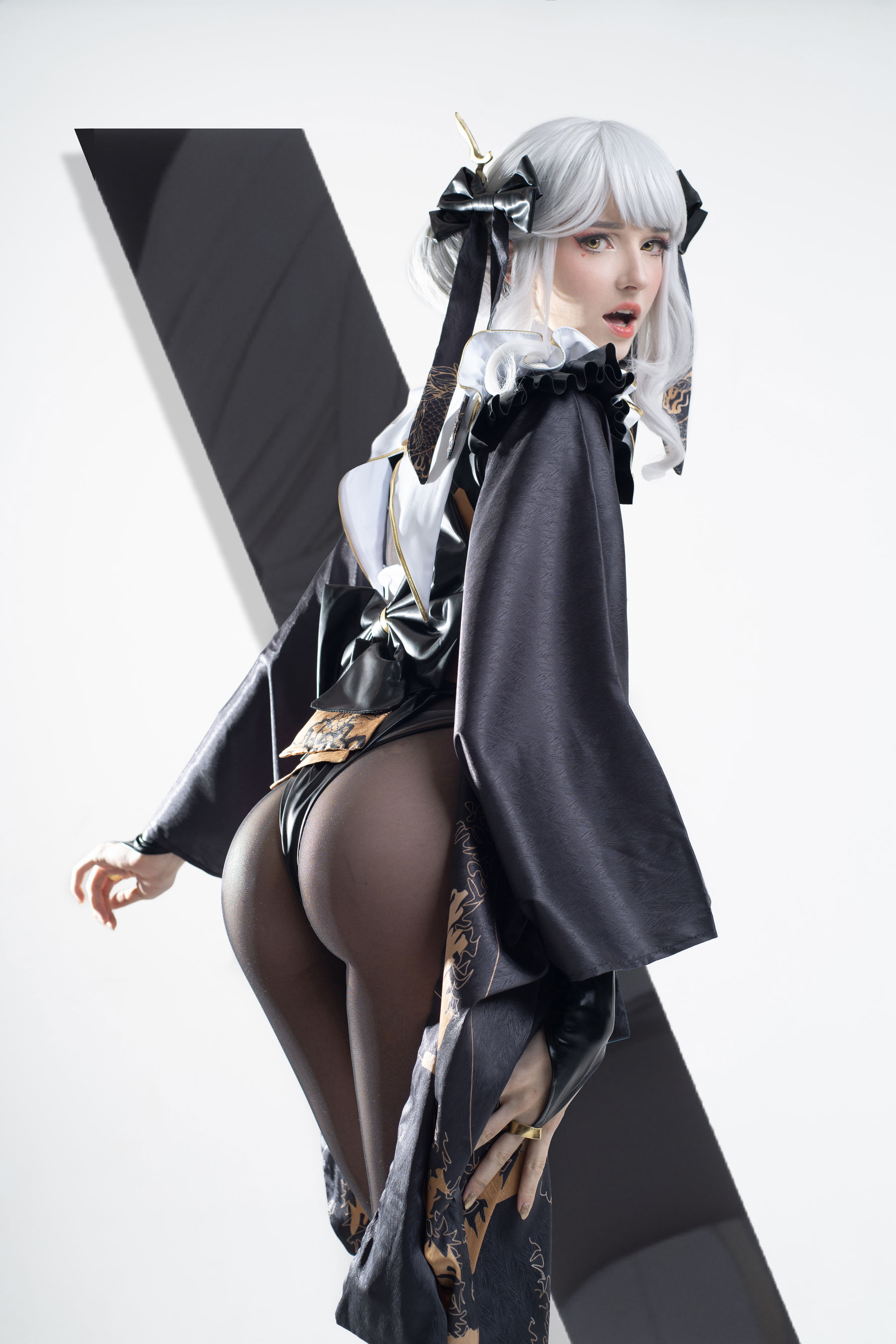 Candy Ball - Blanc (White Rabbit) (NIKKE)