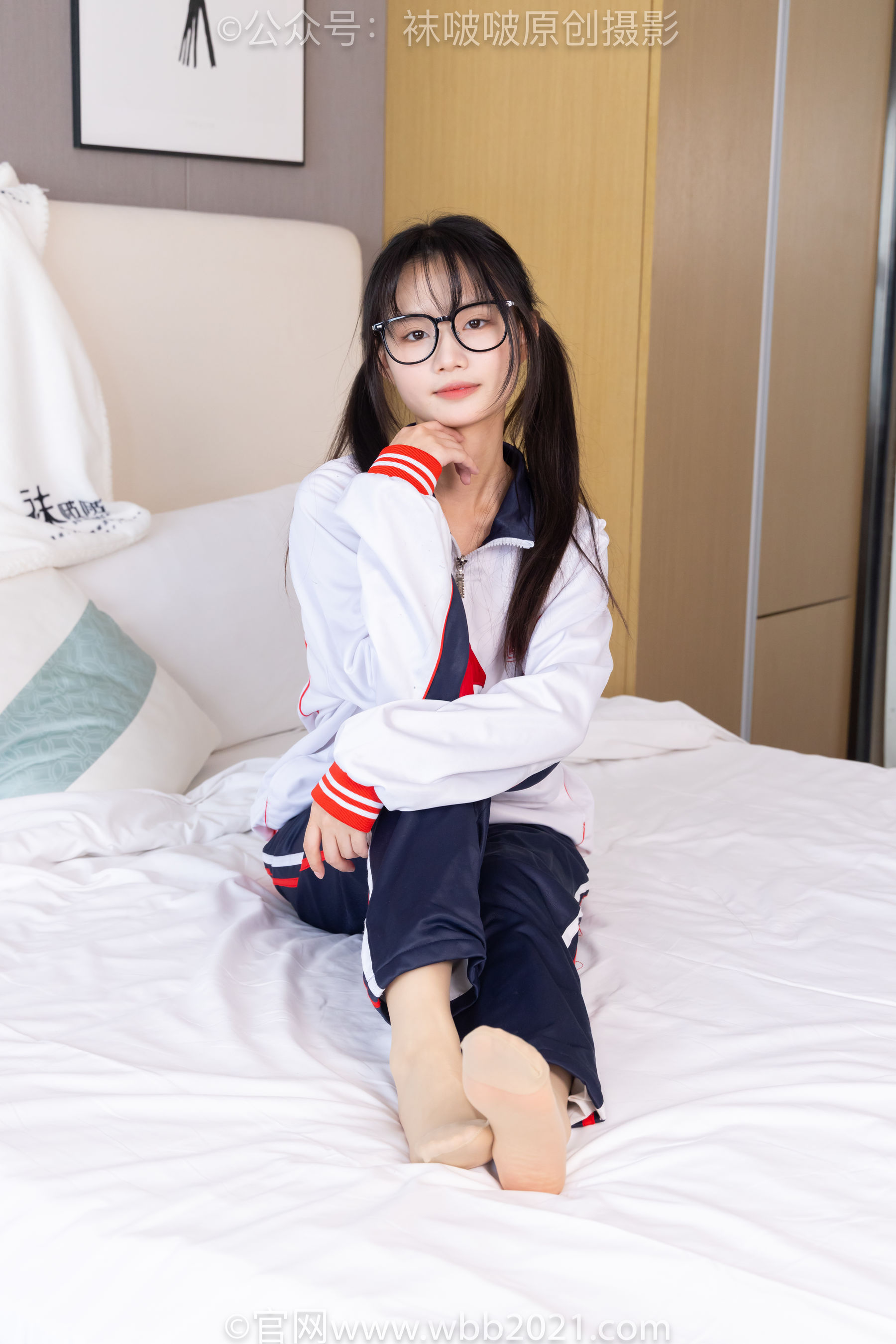 BoBoSocks袜啵啵 No.458 甜甜圈 -板鞋、白棉袜、肉丝、校服裤里丝