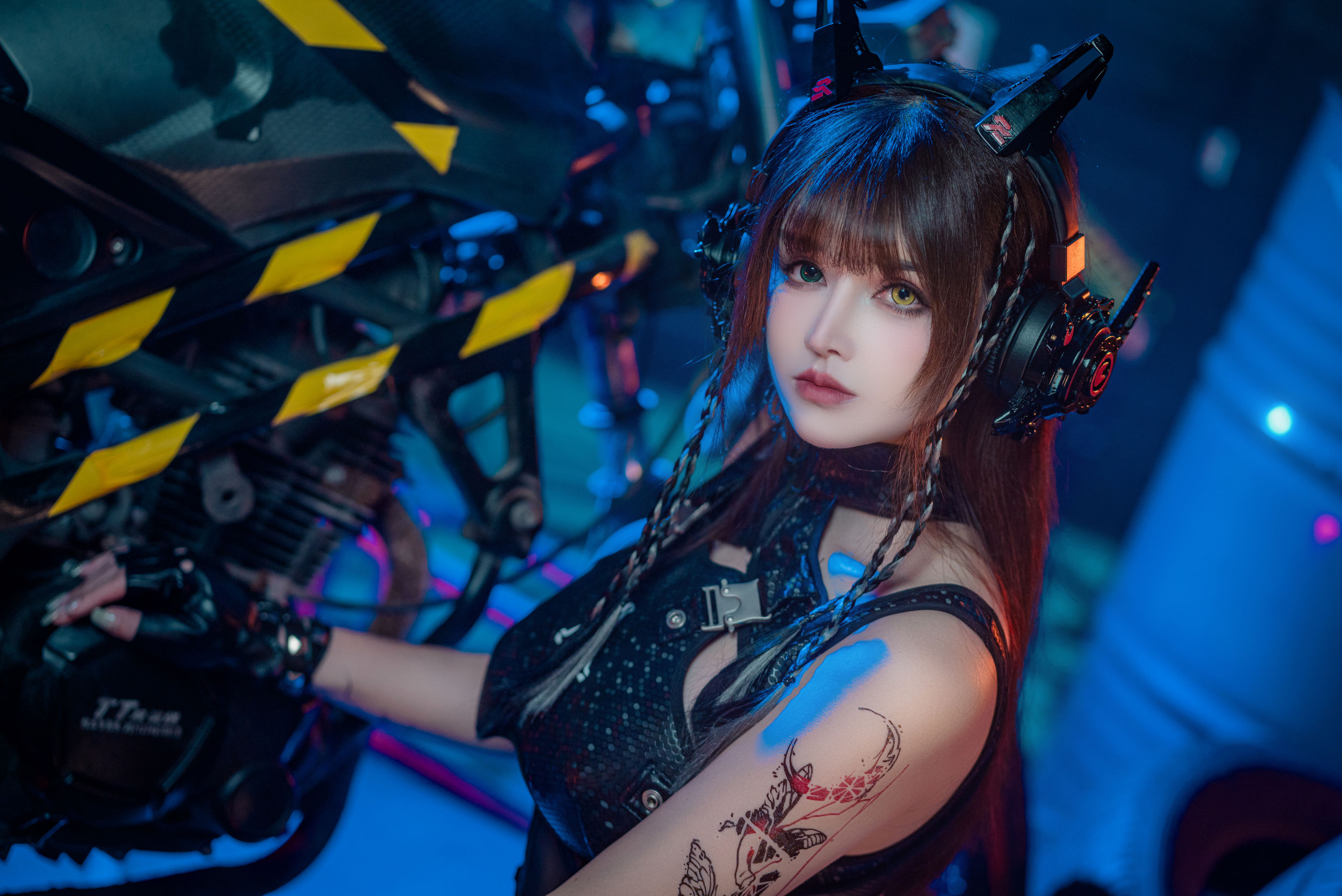 鹿八岁 - 代号： 鹿FAWN