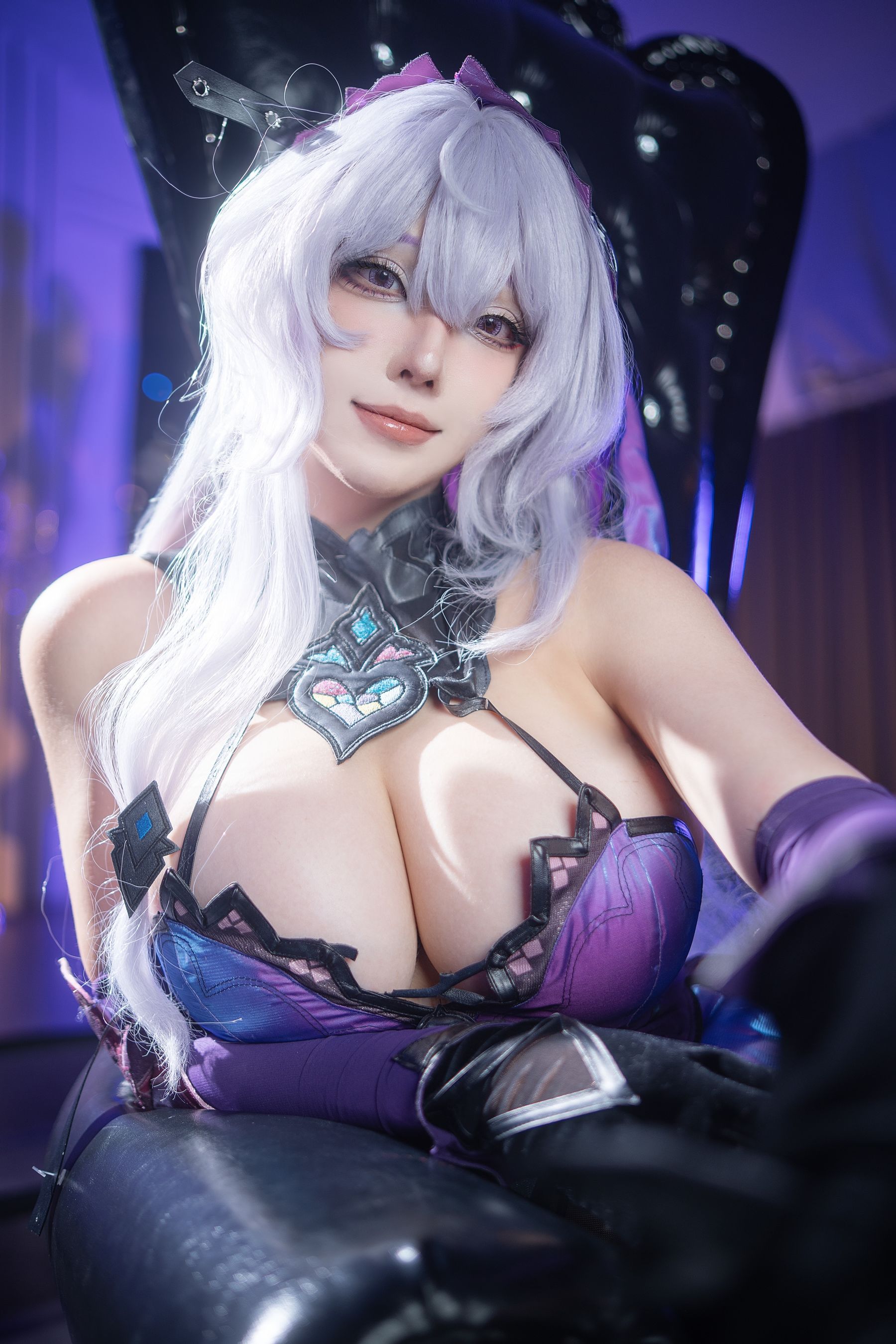 萌妹 菌烨tako - 黑天鹅