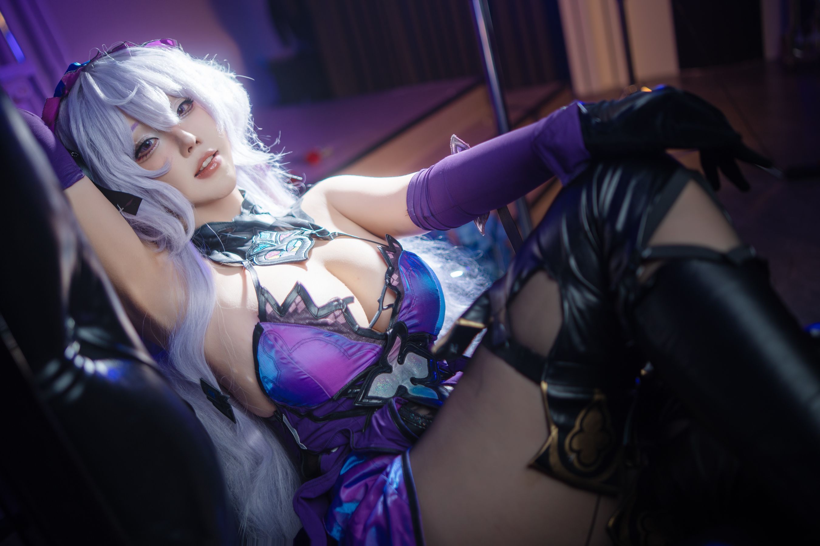 萌妹 菌烨tako - 黑天鹅