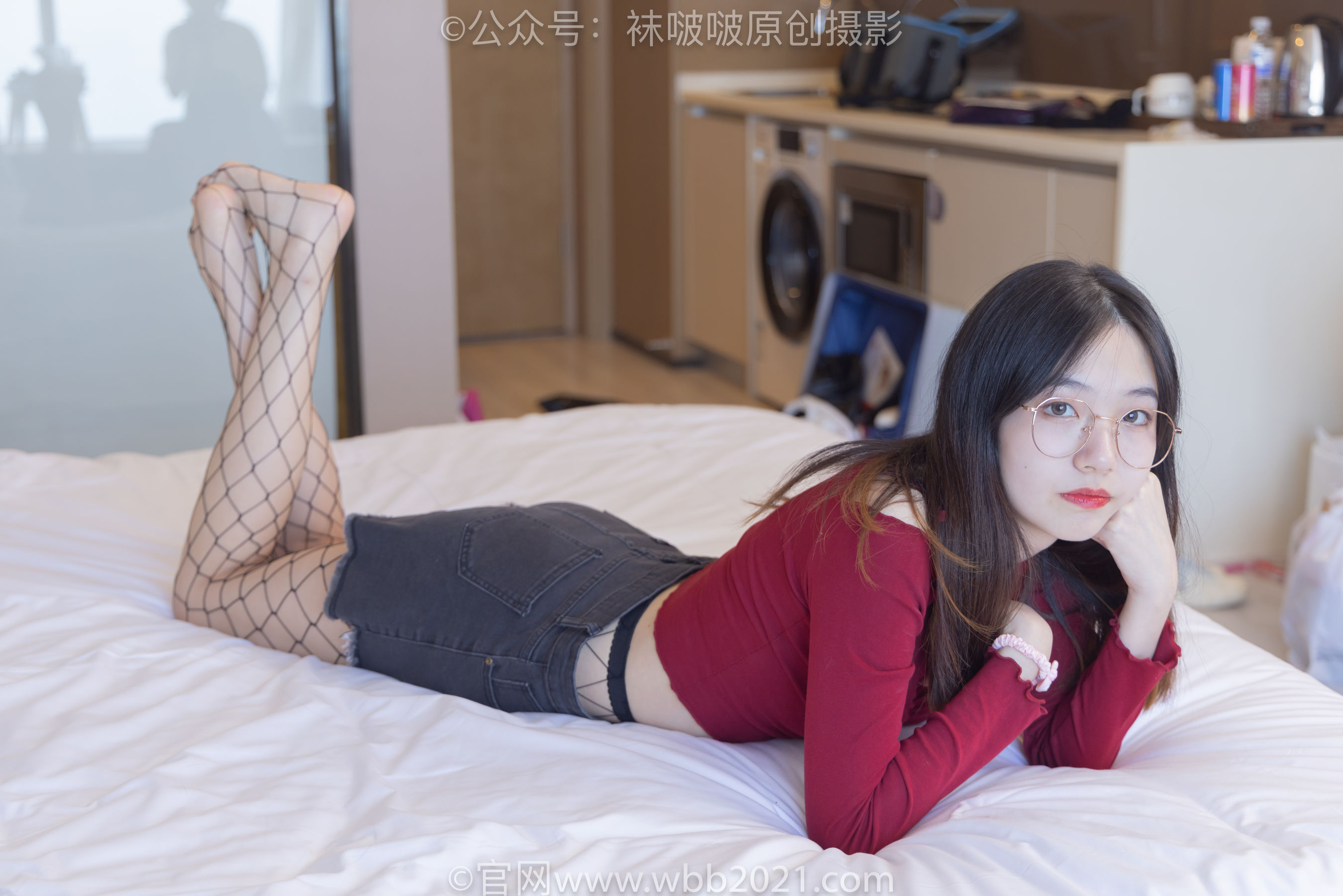 BoBoSocks袜啵啵 No.453 小甜豆 -帆布鞋、黑色渔网袜