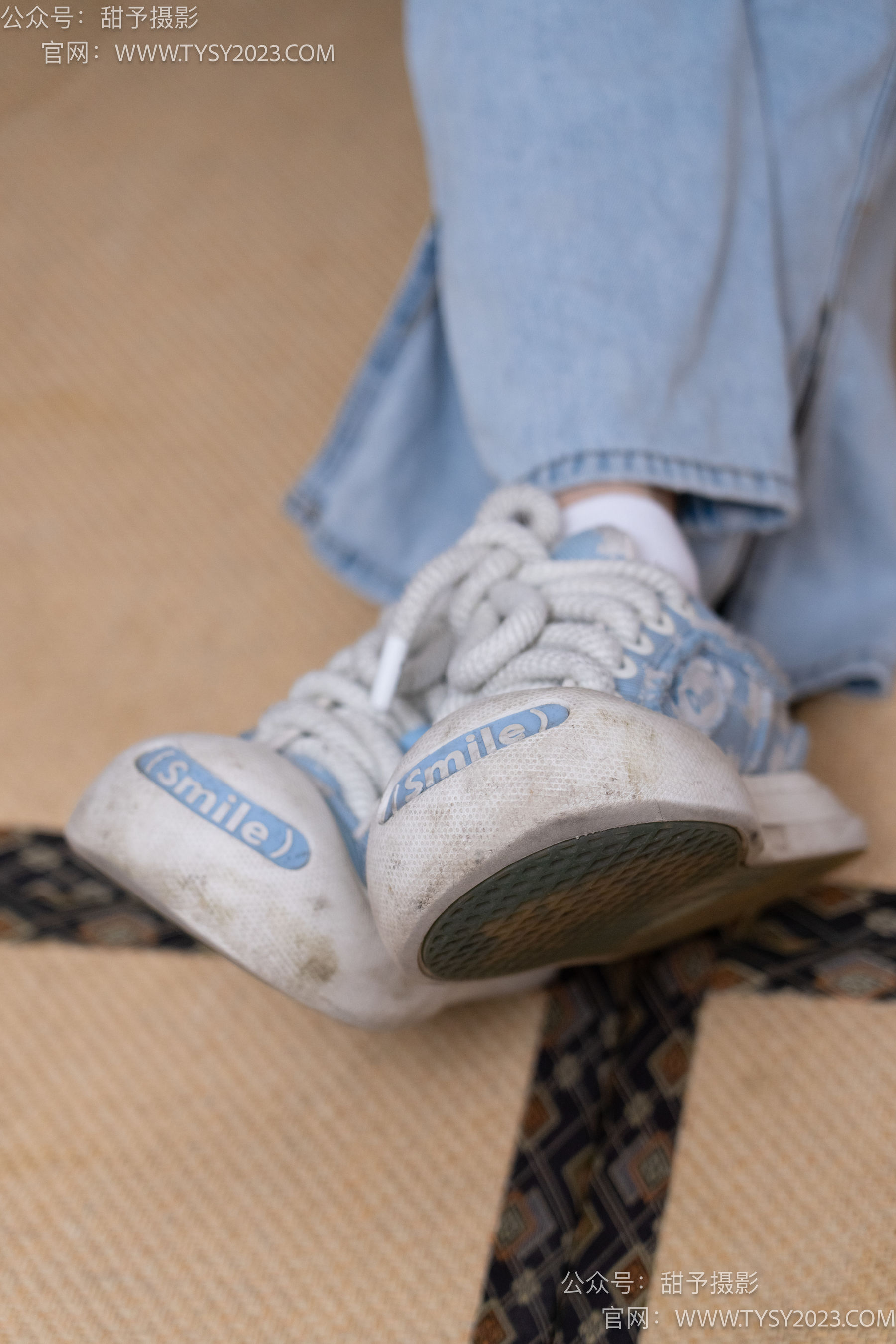 甜予摄影 No.078 雪梨 -帆布鞋、白棉袜、裸足