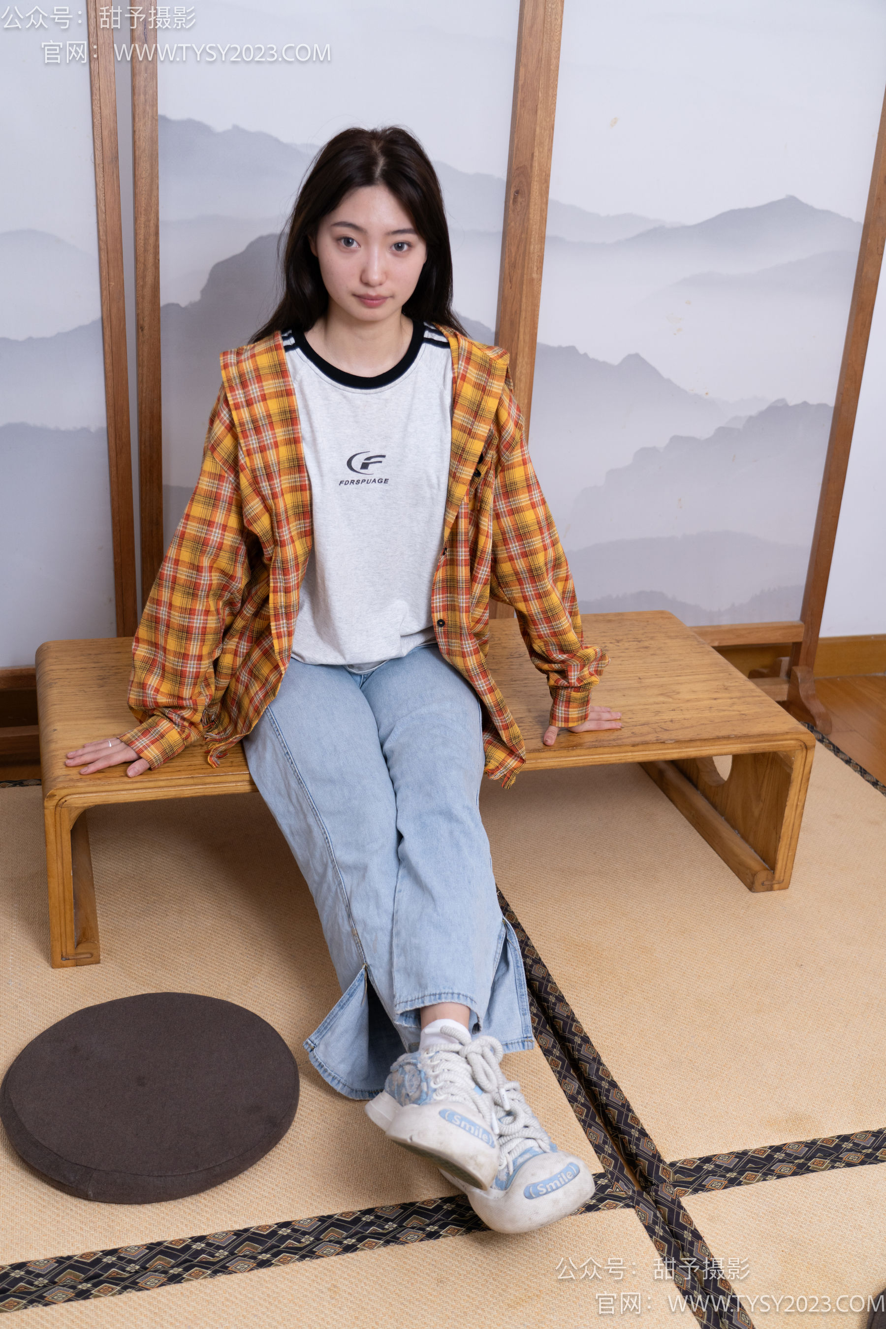 甜予摄影 No.078 雪梨 -帆布鞋、白棉袜、裸足