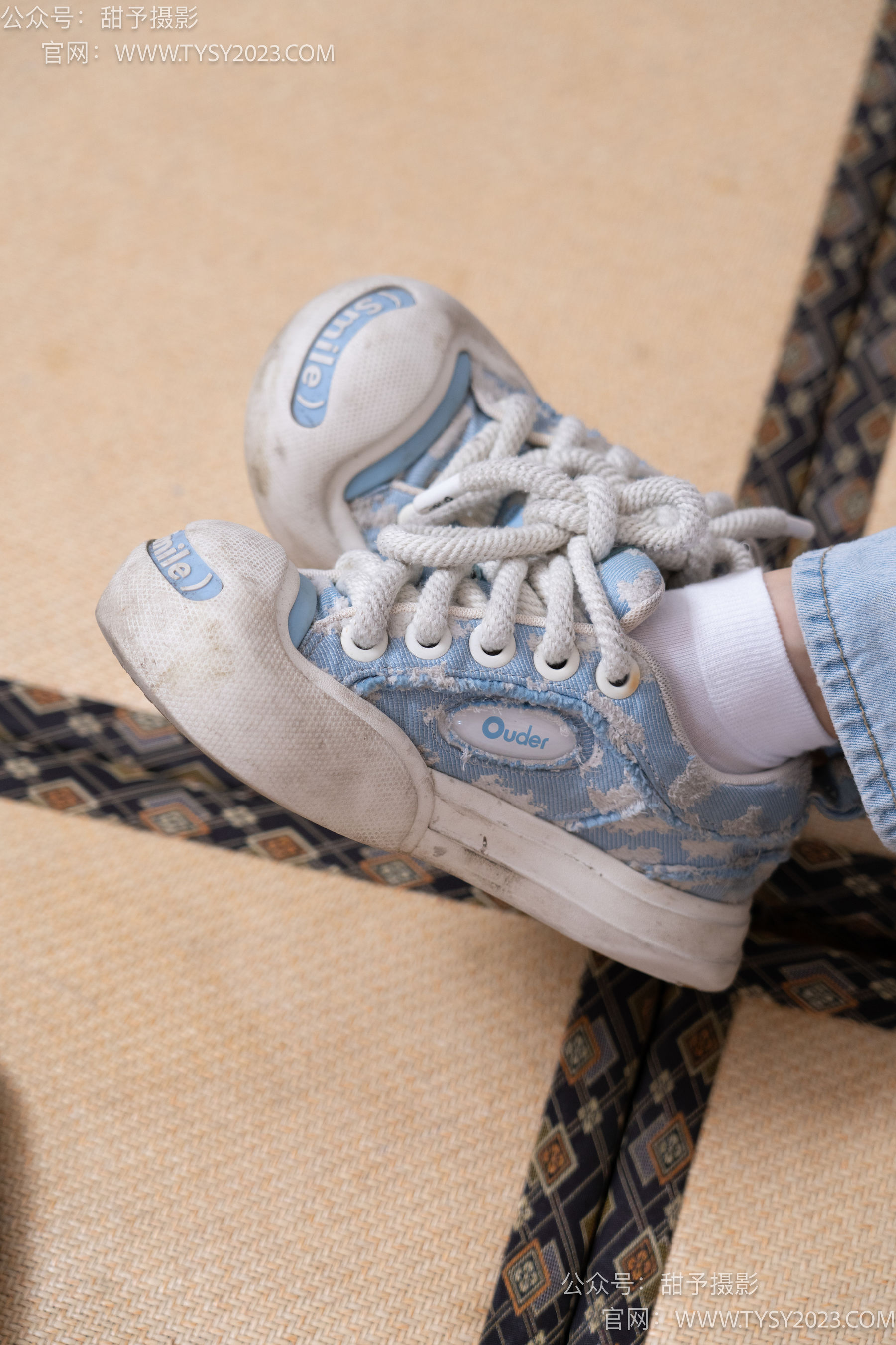 甜予摄影 No.078 雪梨 -帆布鞋、白棉袜、裸足