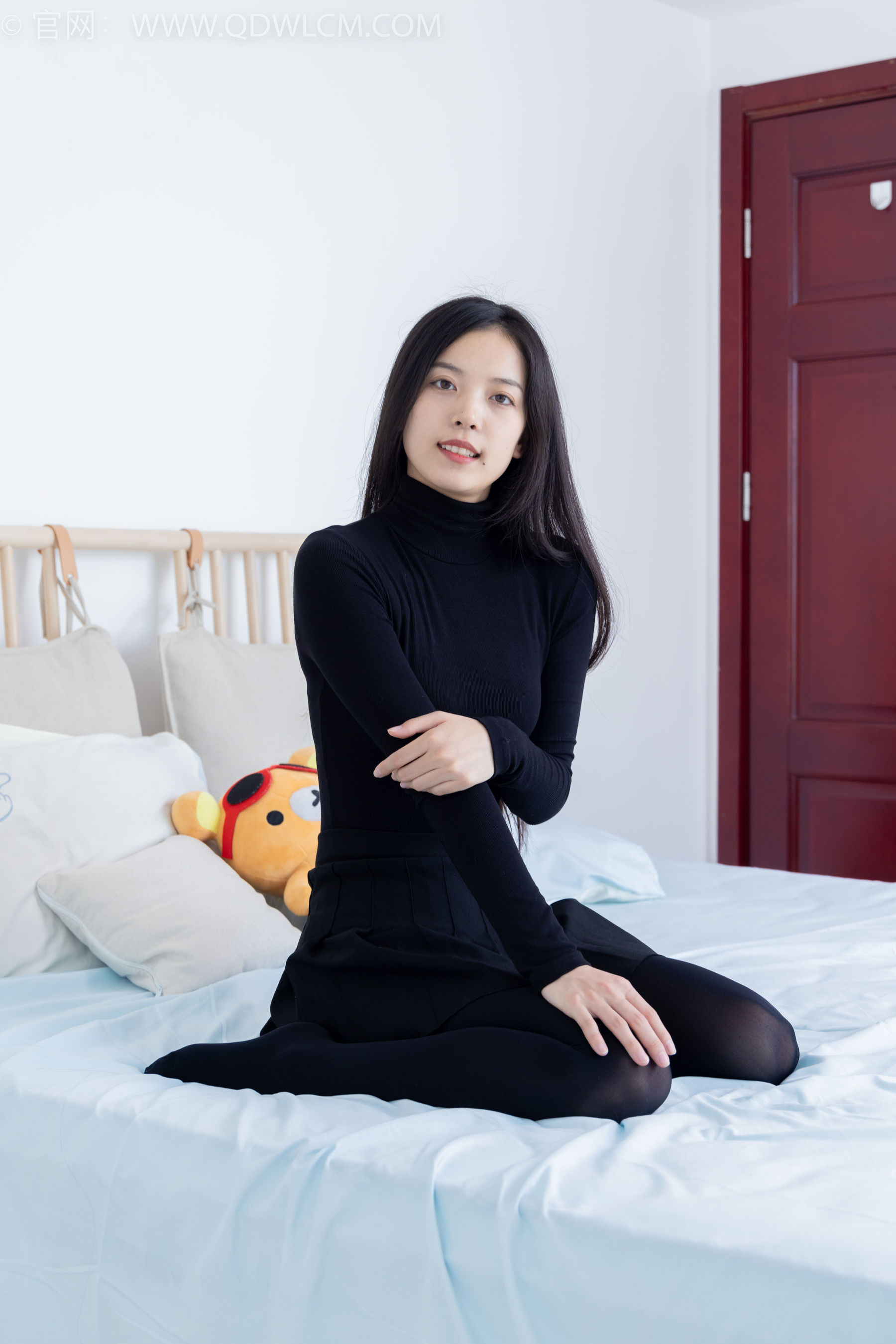 物恋传媒 No.2137 茯苓 -一起出逃