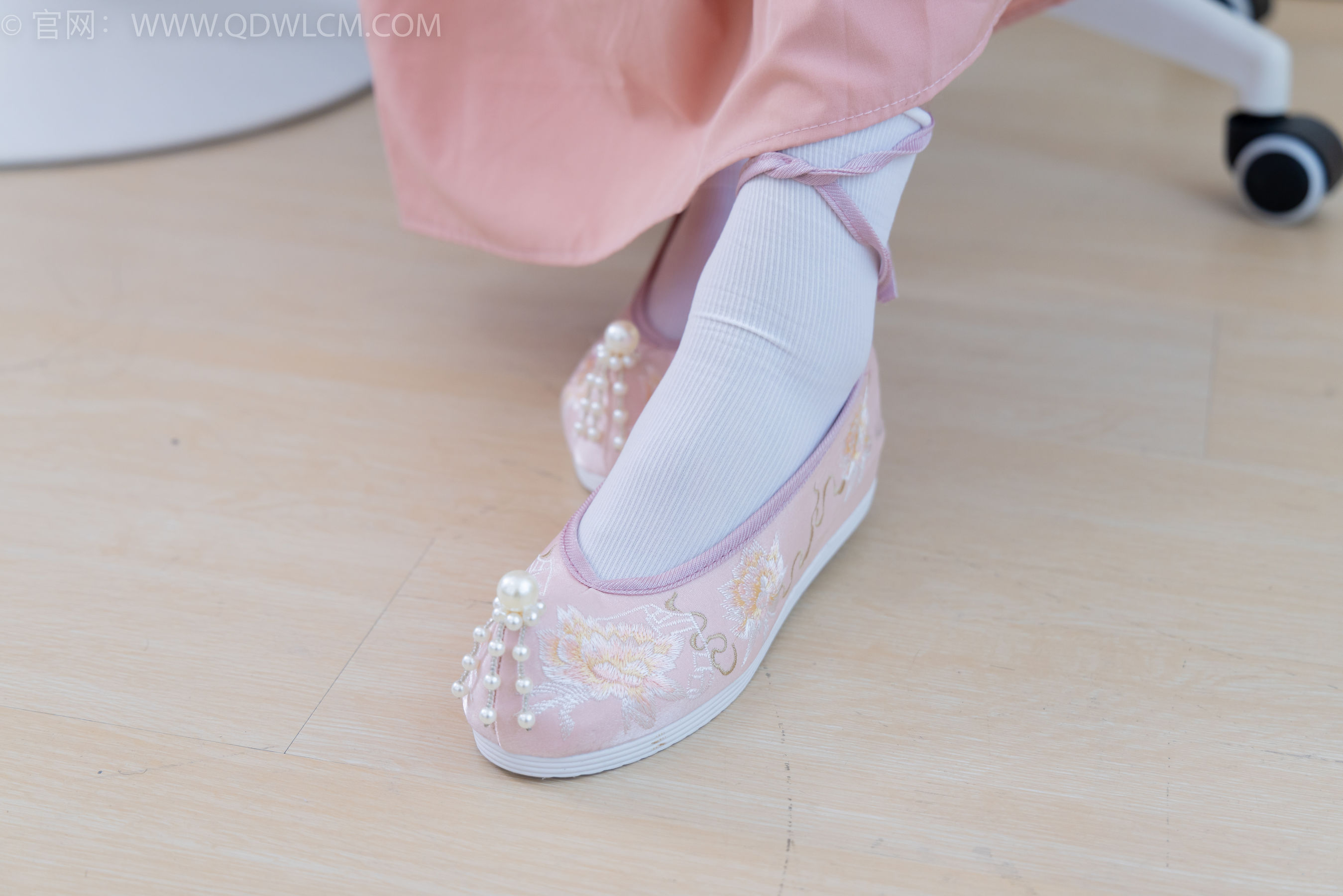 物恋传媒 No.2132 美兔 -心动一刹