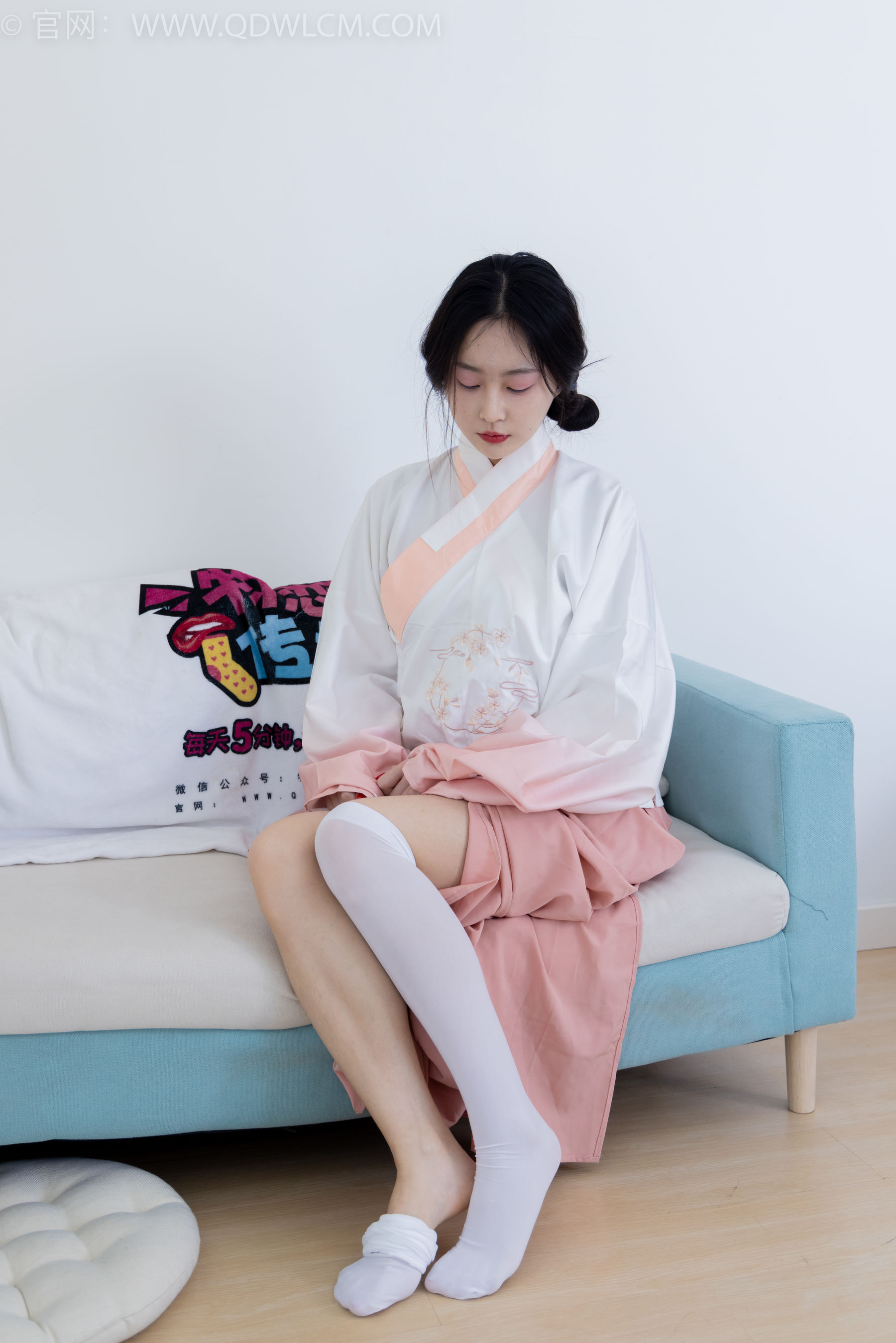 物恋传媒 No.2132 美兔 -心动一刹