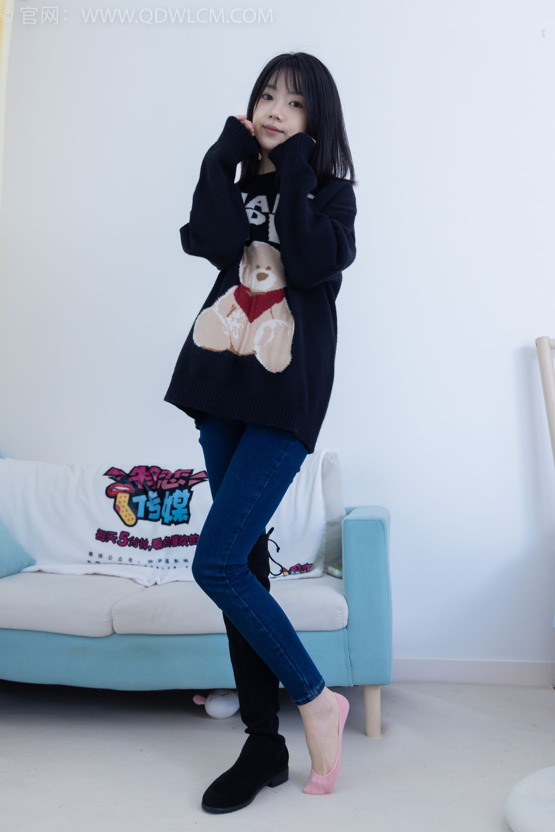 物恋传媒 No.2135 欢欢 -去流浪