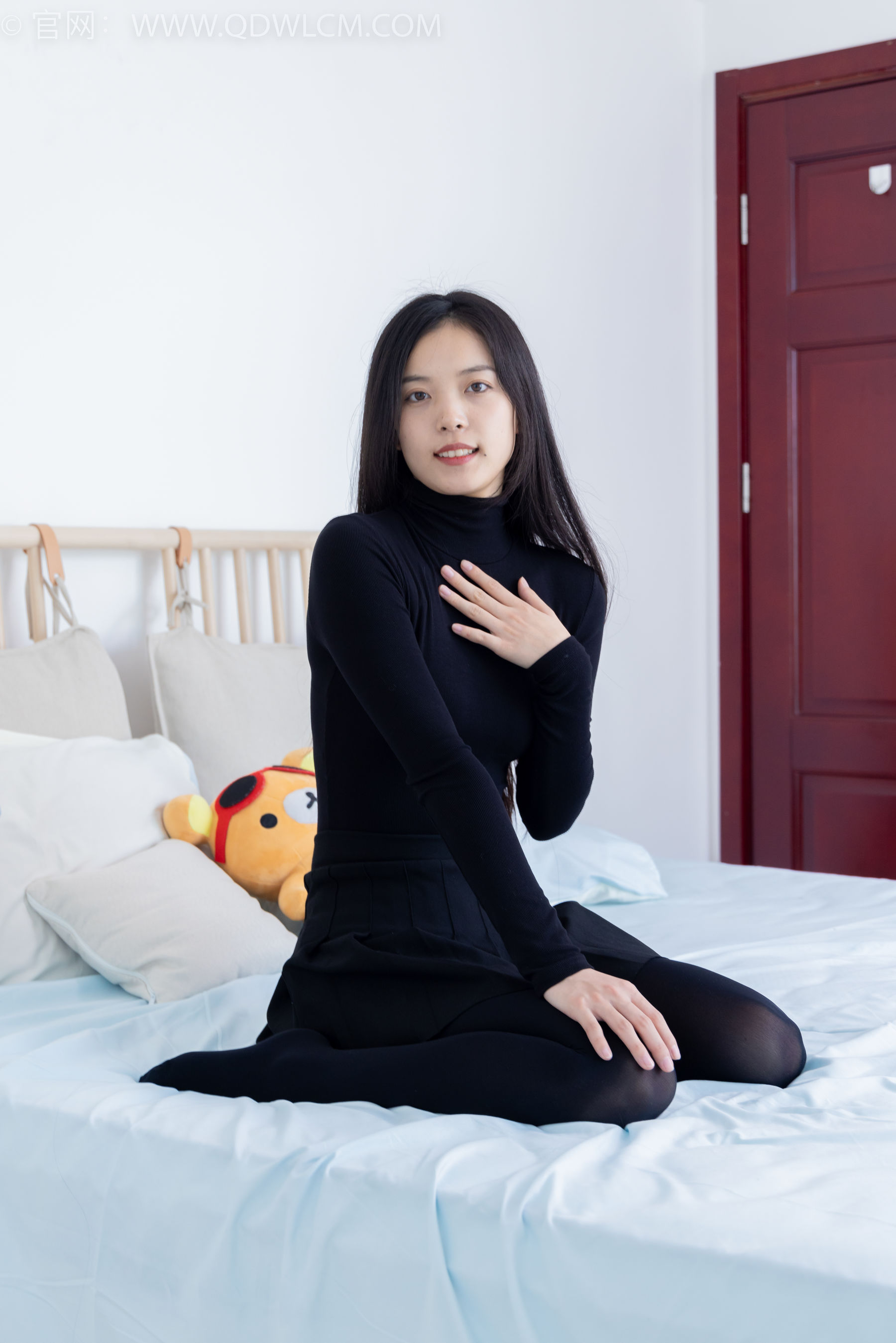 物恋传媒 No.2137 茯苓 -一起出逃