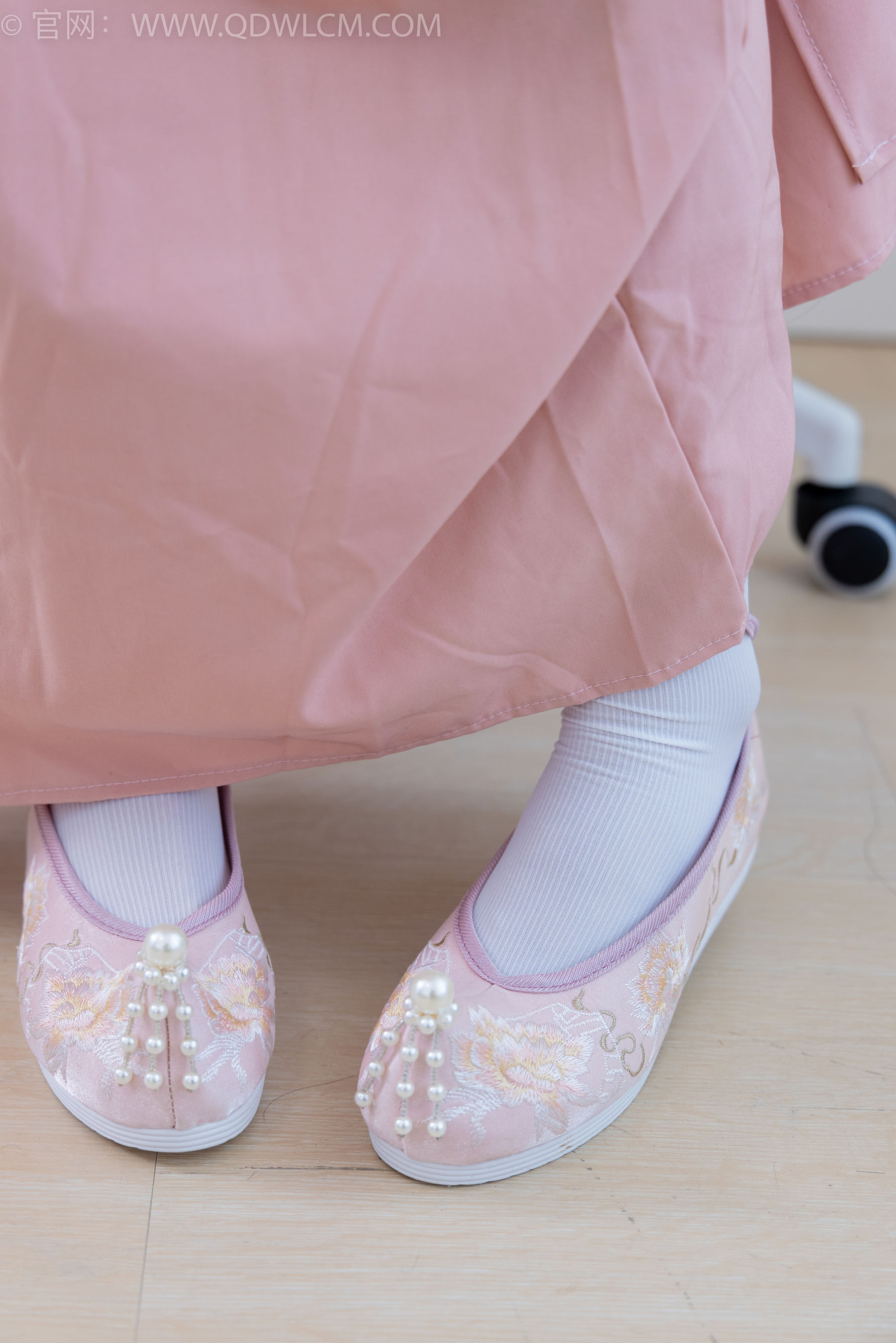 物恋传媒 No.2132 美兔 -心动一刹