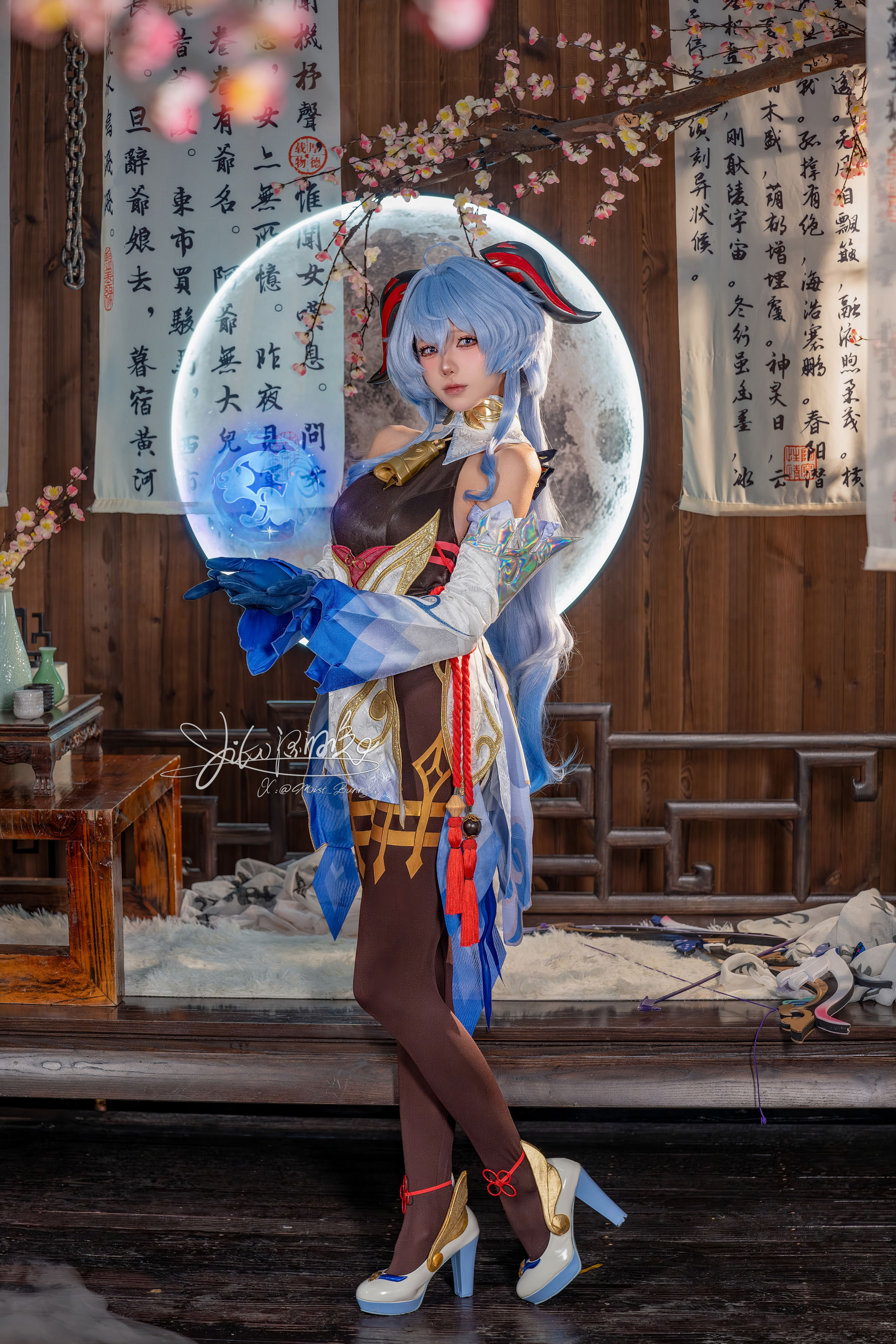 咬一口兔娘 - 循循守月 甘雨