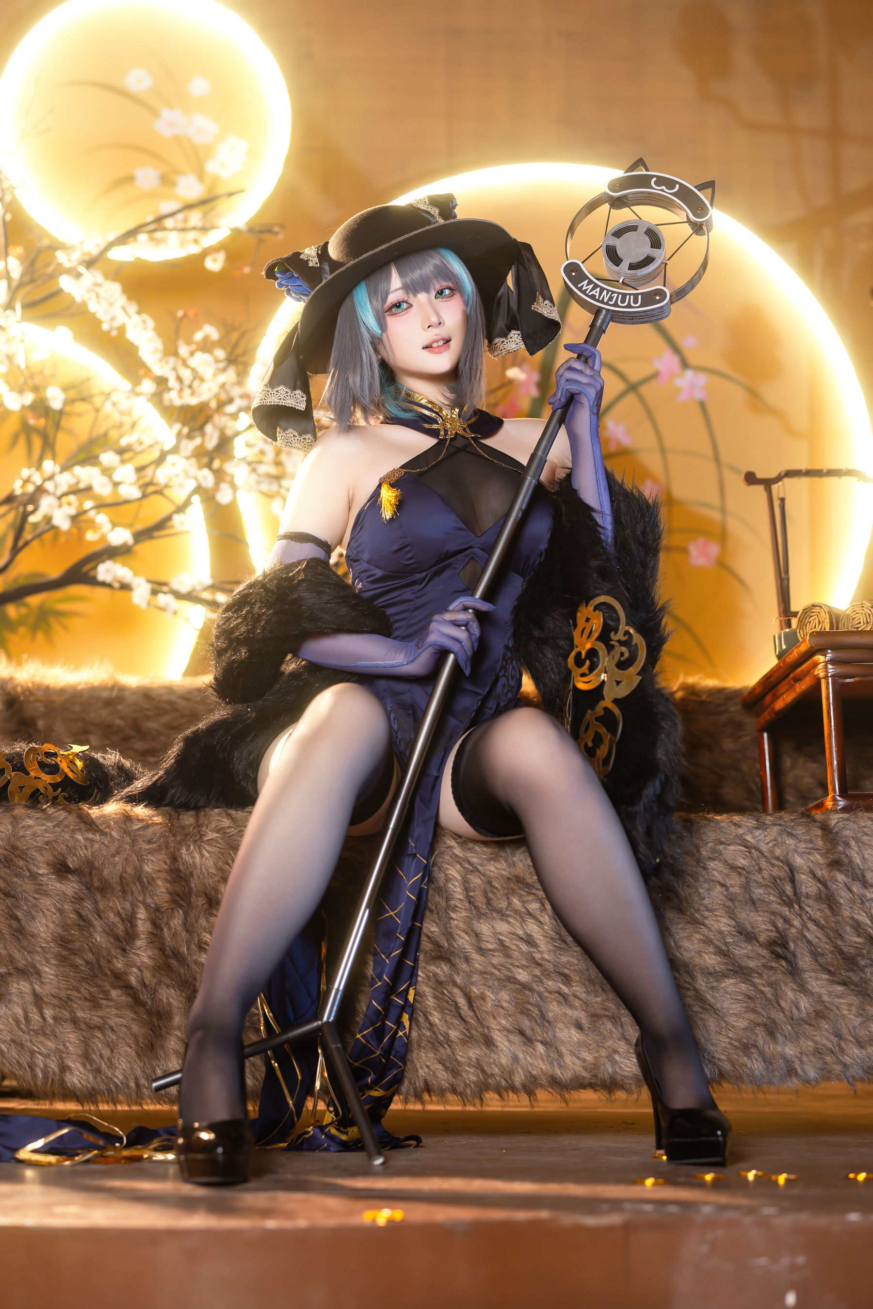 屿鱼 - 金装猫猫头