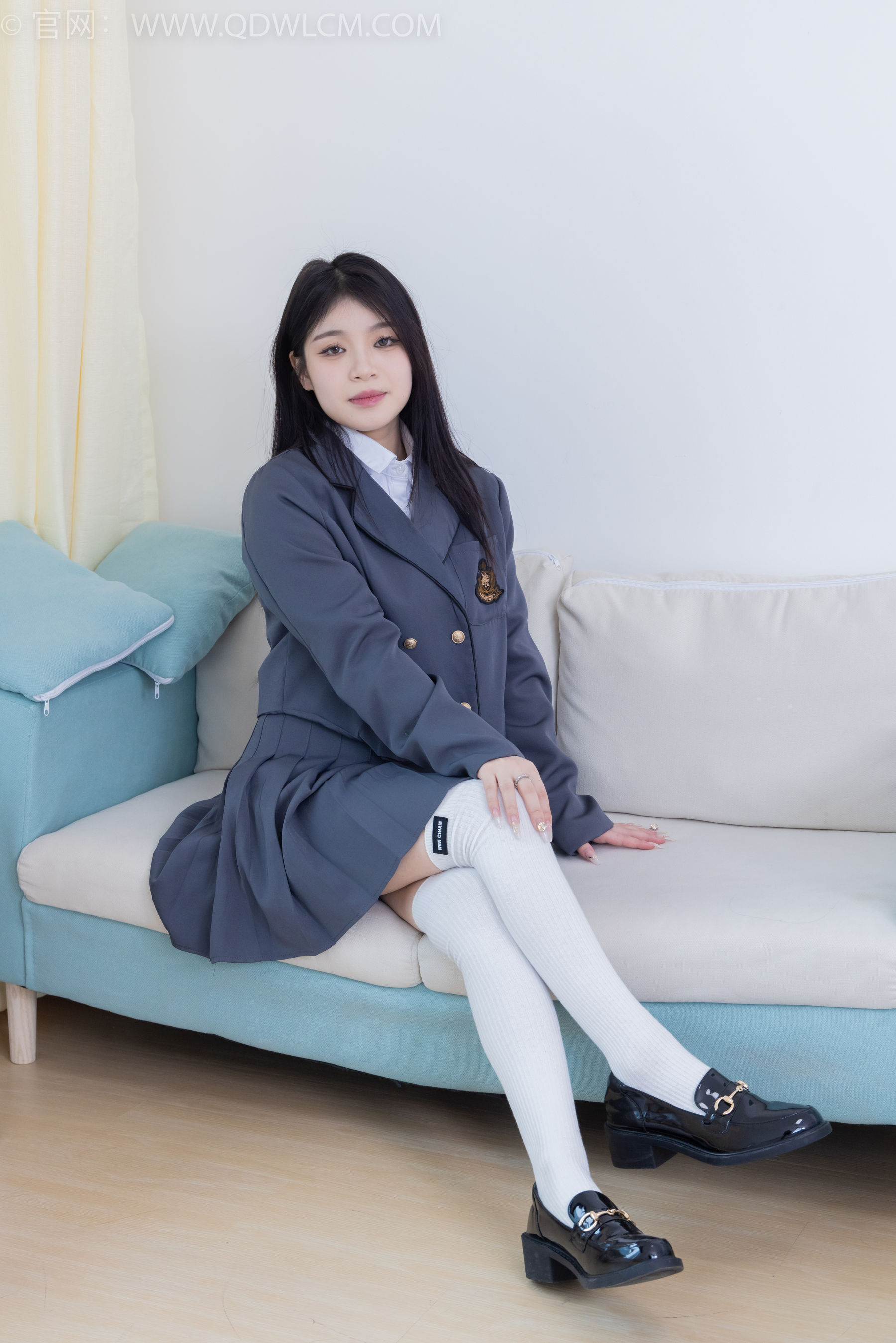 物恋传媒 No.2218 闪闪 - 黑夜是平静的