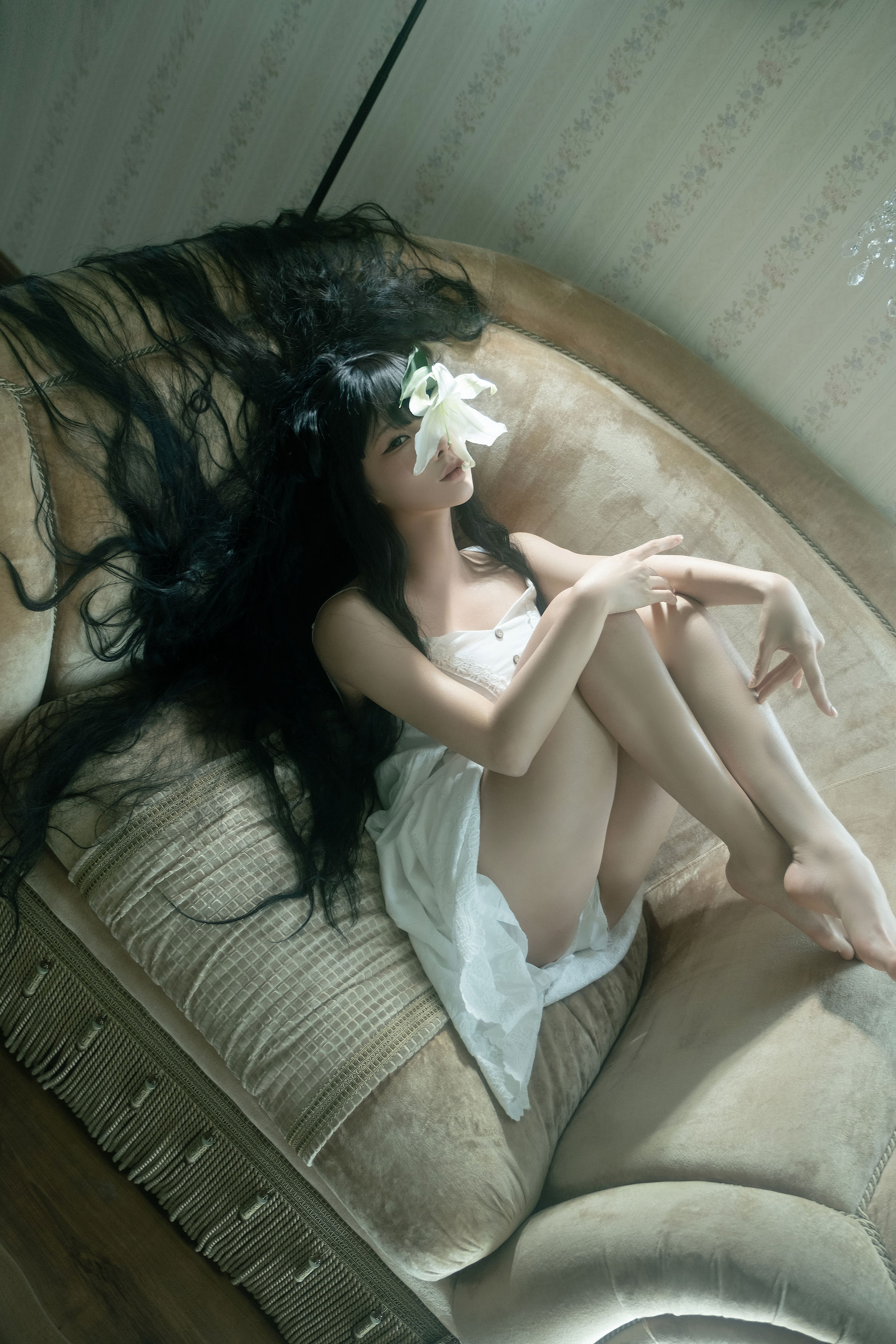 动漫博主蠢沫沫 - 白吊带