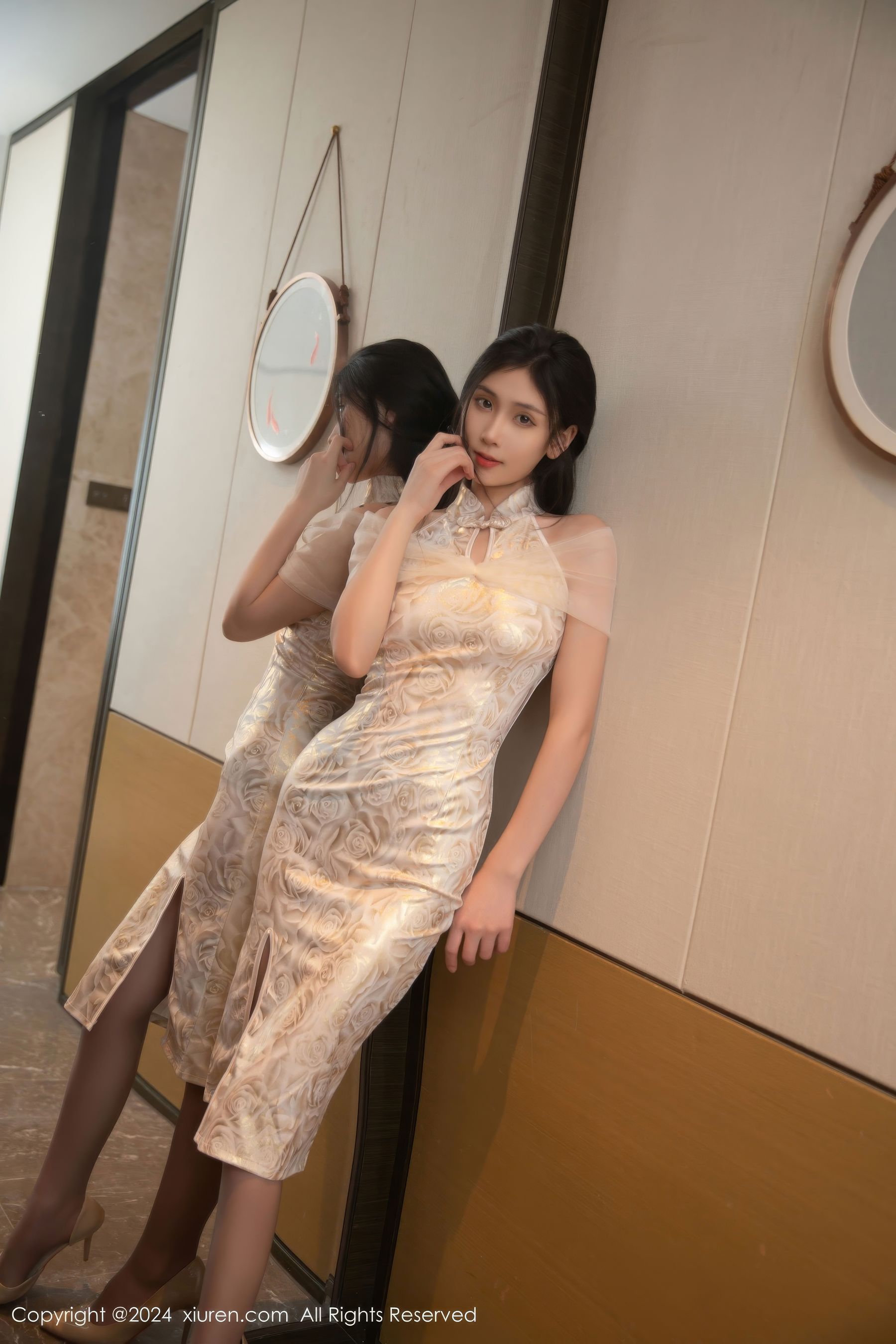 [秀人XiuRen] 2024.12.11 No.9583 刘婷婷