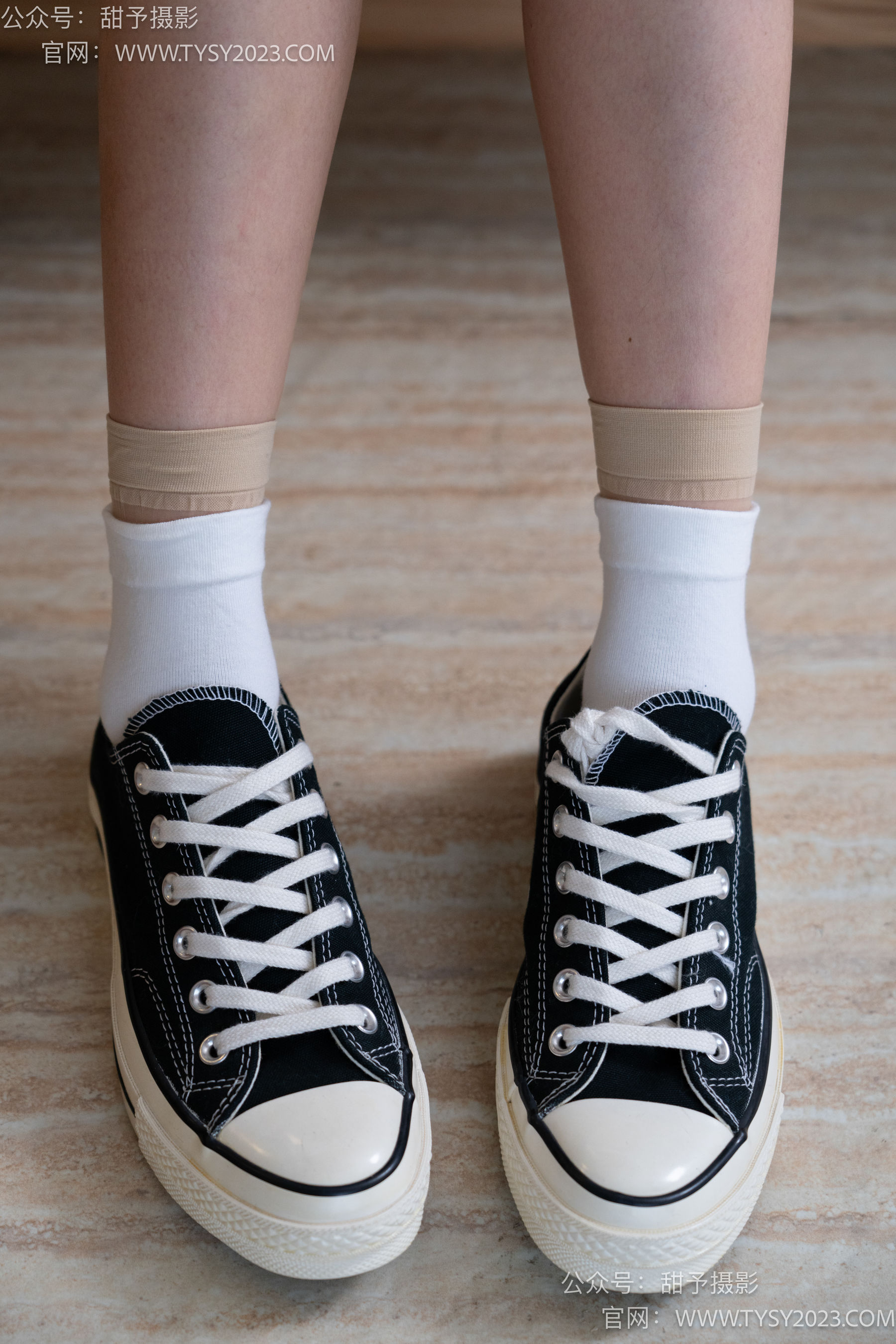 甜予摄影 No.099 澜澜-帆布鞋、皮鞋、短肉丝、白棉袜、裸足