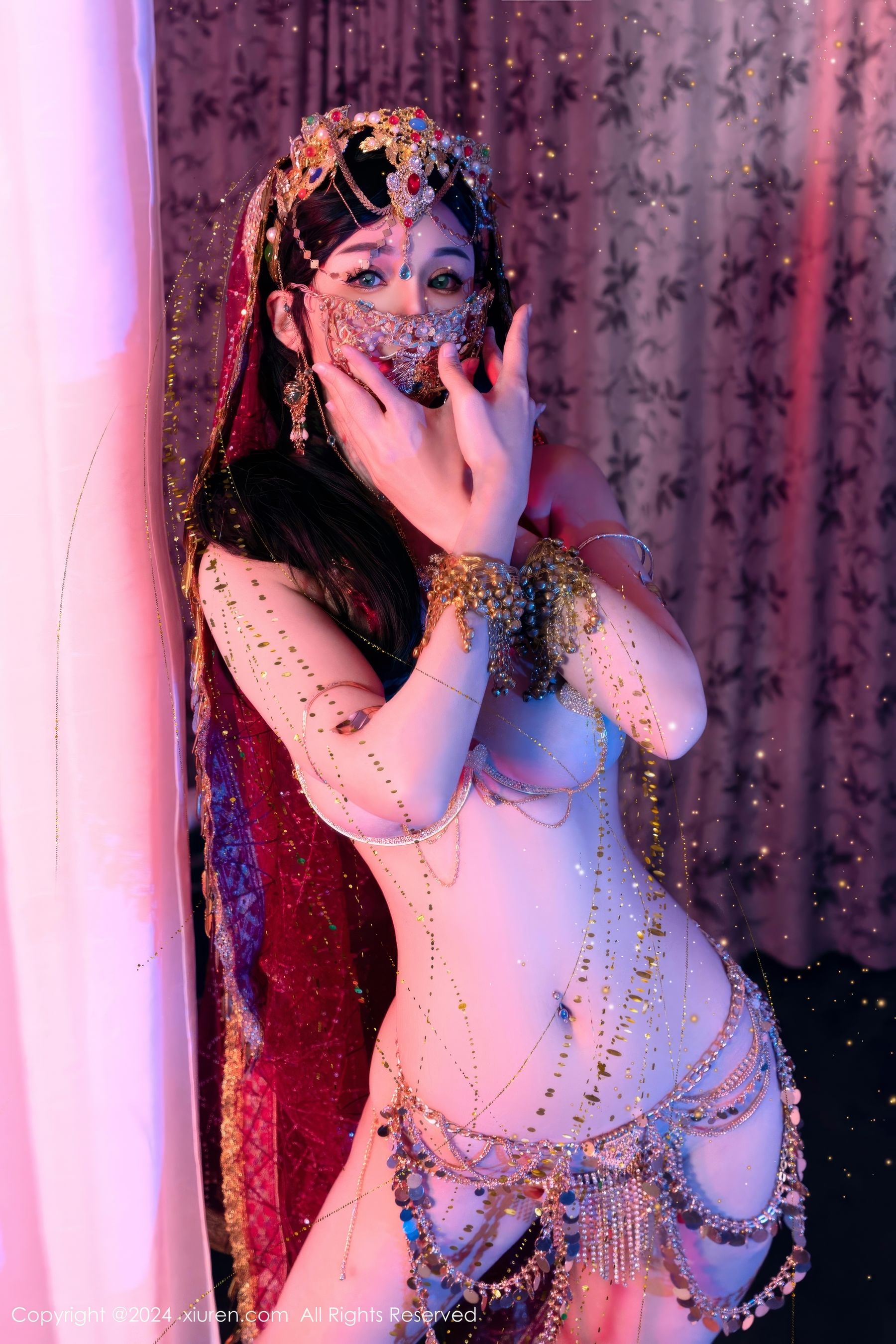 [秀人XiuRen] 2024.12.12 No.9585 不吃冰淇淋