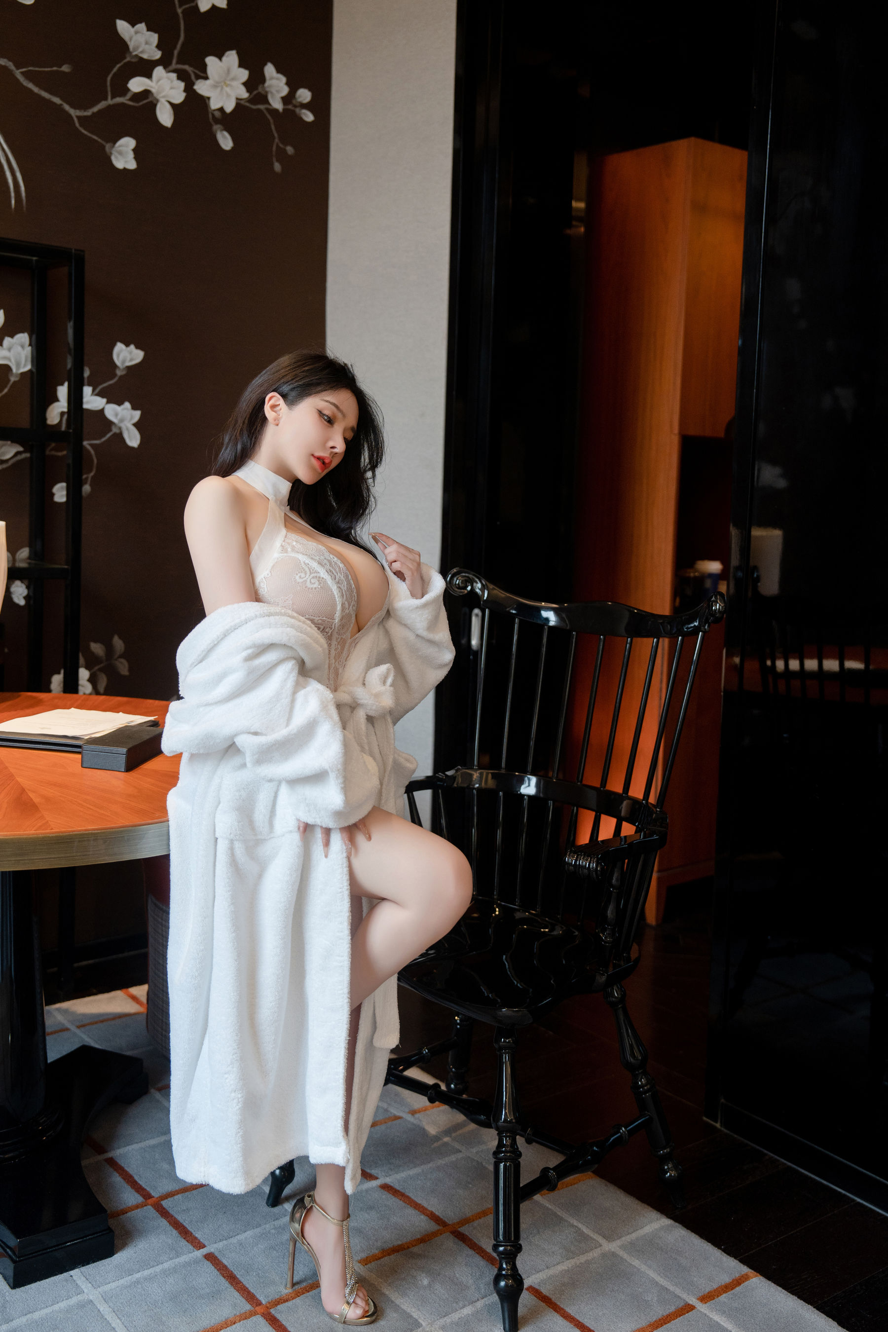 潘娇娇 - 巨乳核弹