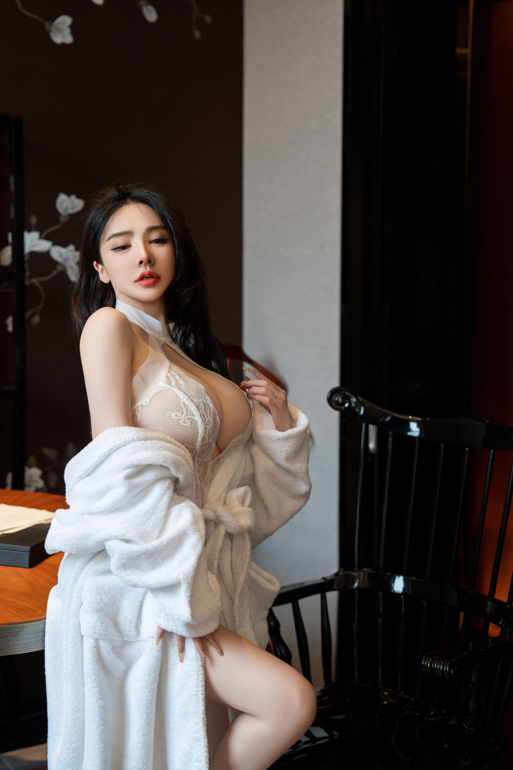 潘娇娇 - 巨乳核弹