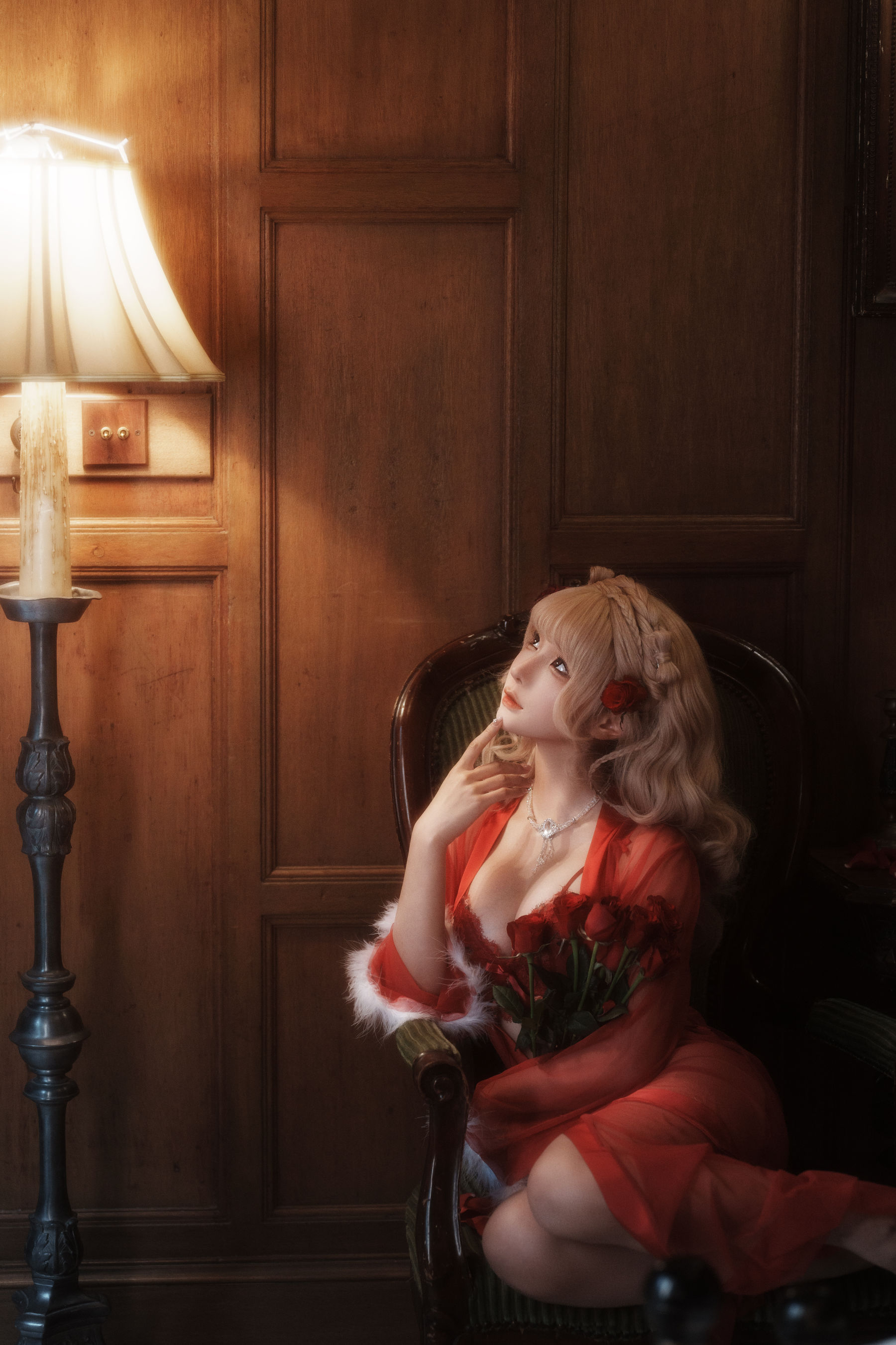 动漫博主蠢沫沫 - 黑红纱裙