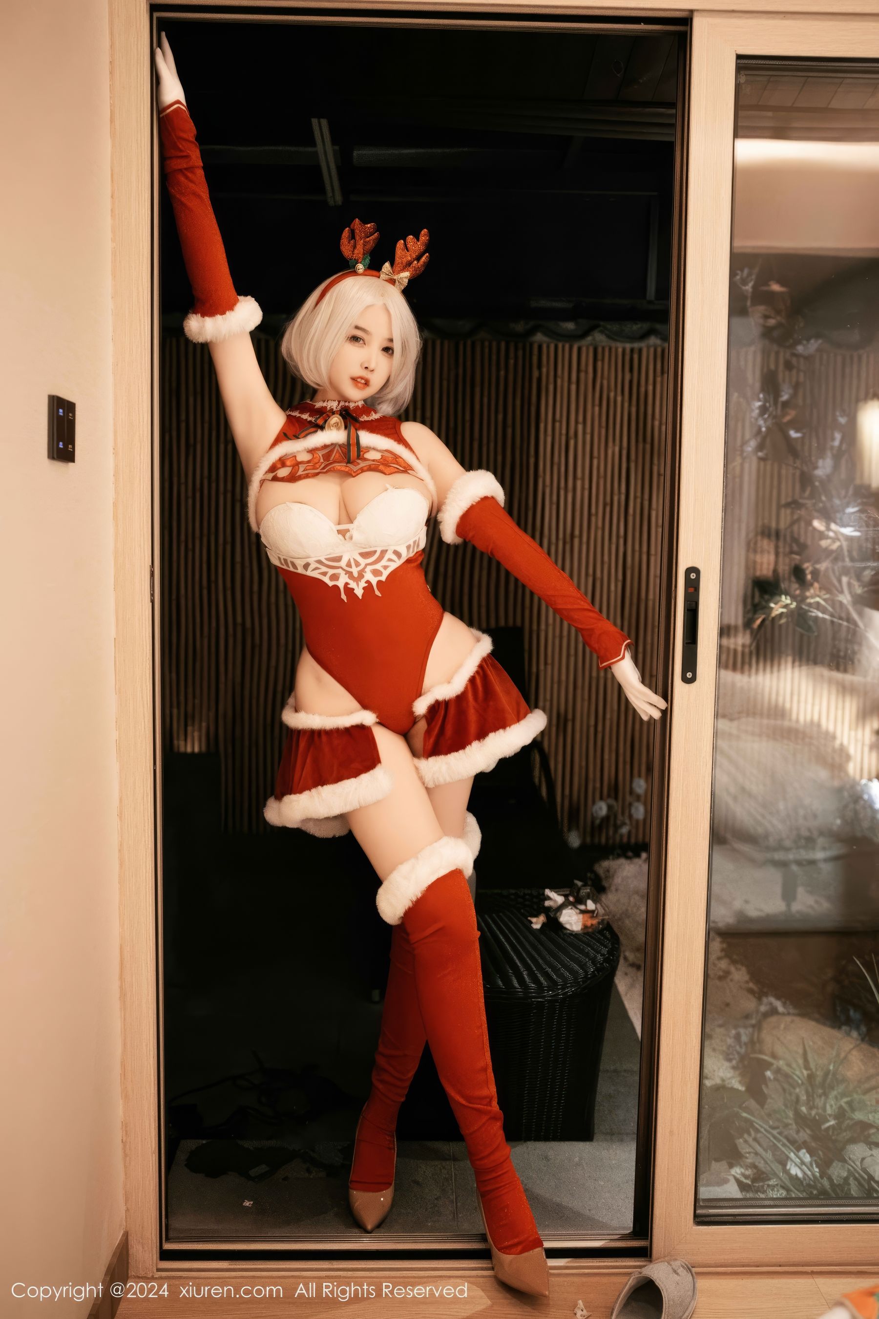 [秀人XiuRen] 2024.12.26 No.9660 樱桃小犊子