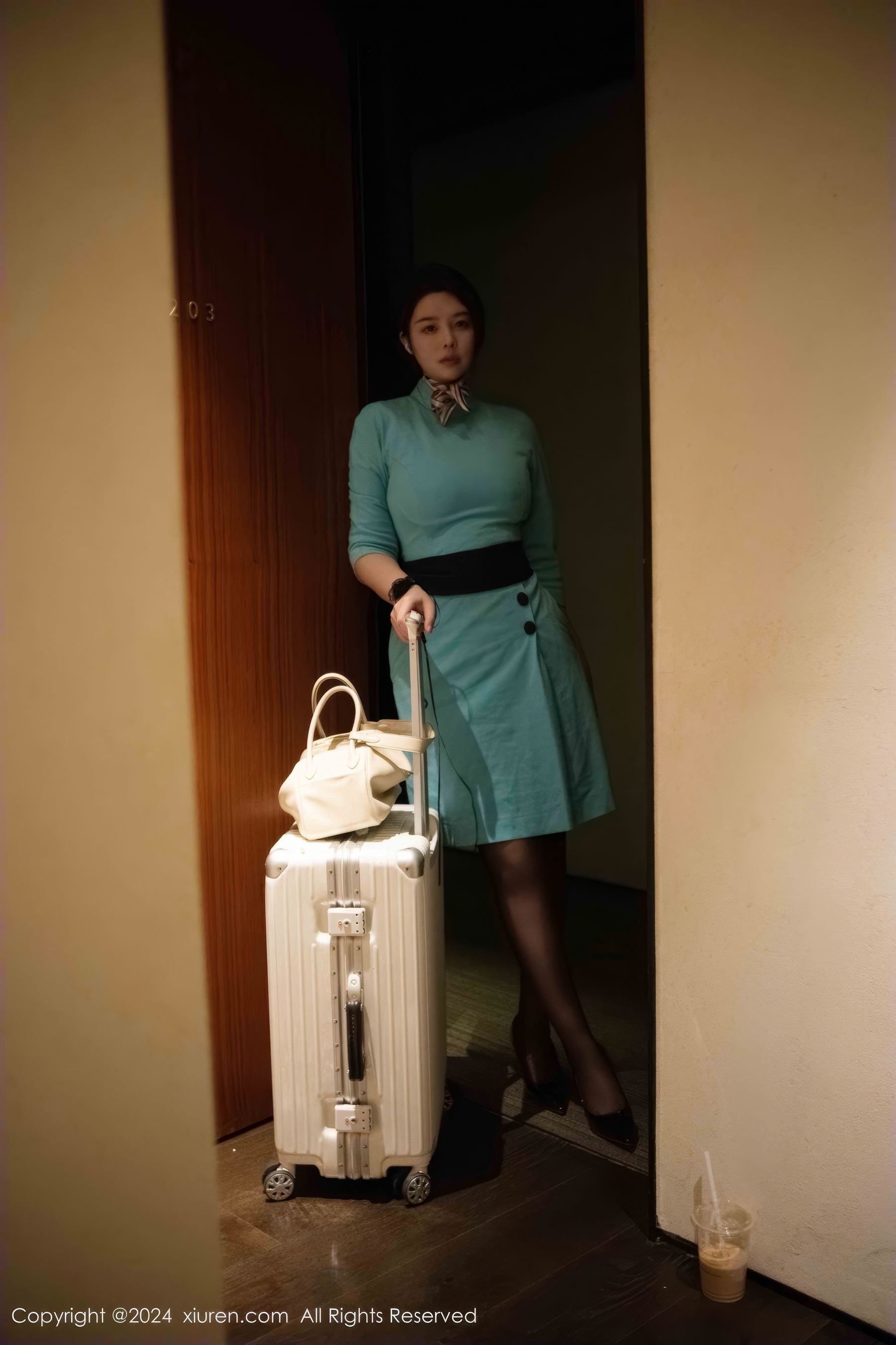 [秀人XiuRen] 2024.12.17 No.9609 樱桃小犊子