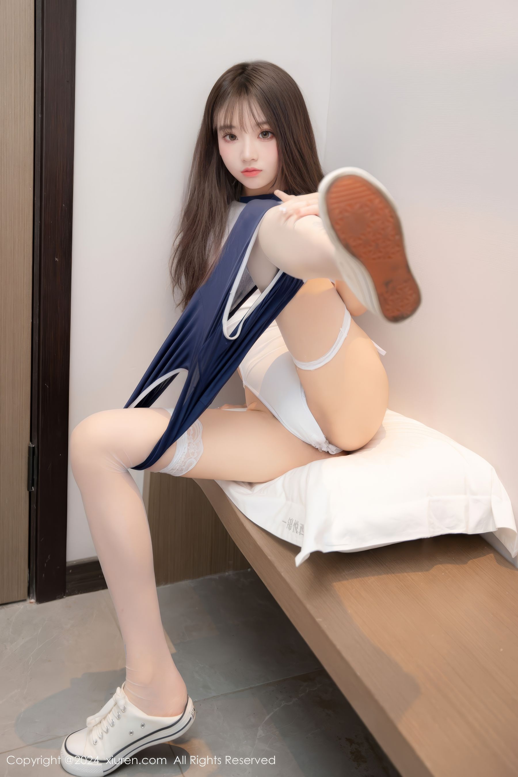 [秀人XiuRen] 2024.12.25 No.9654 羊大衣