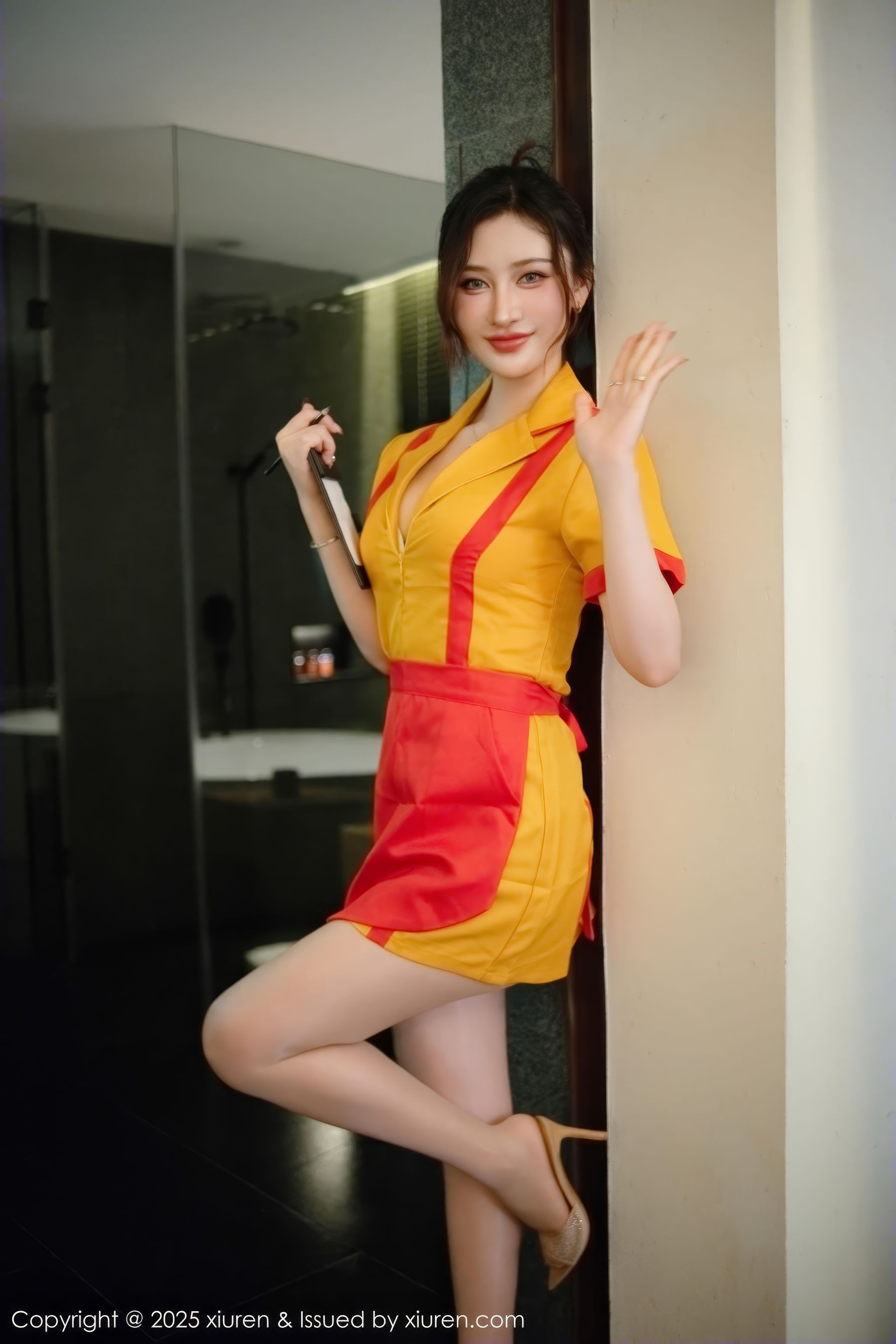 [秀人XiuRen] 2025.01.02 No.9695 蕾蕾醒了没