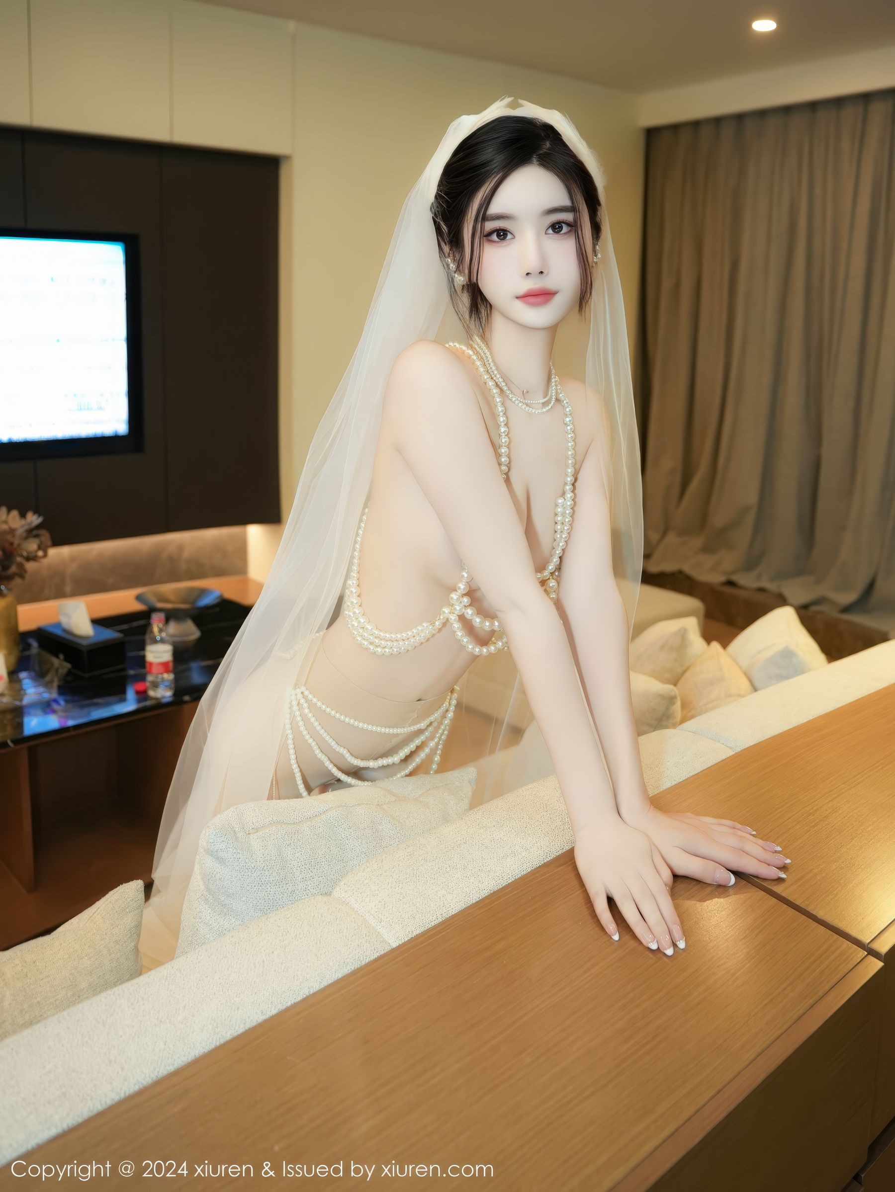 [秀人XiuRen] 2024.12.27 No.9674 Erikaki