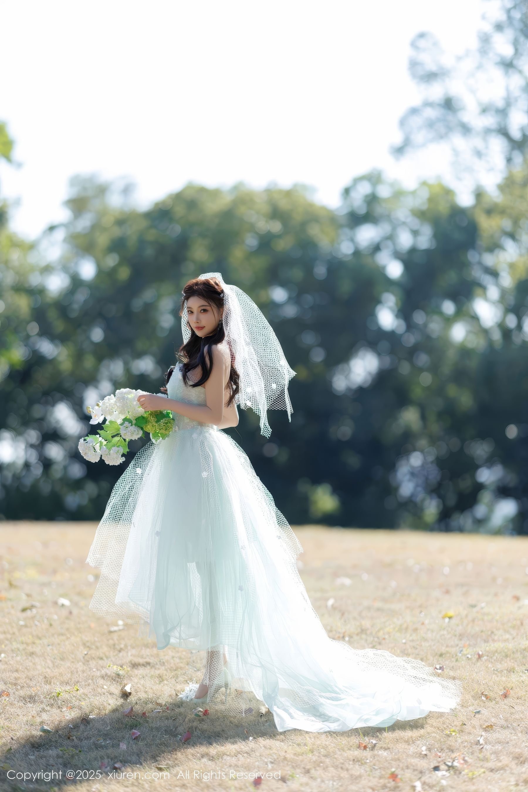 [秀人XiuRen] 2025.01.07 No.9722 杨晨晨Yome