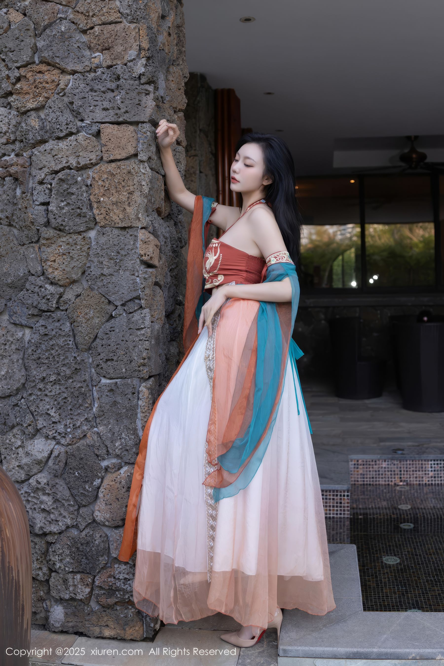 [秀人XiuRen] 2025.01.14 No.9757 安然anran