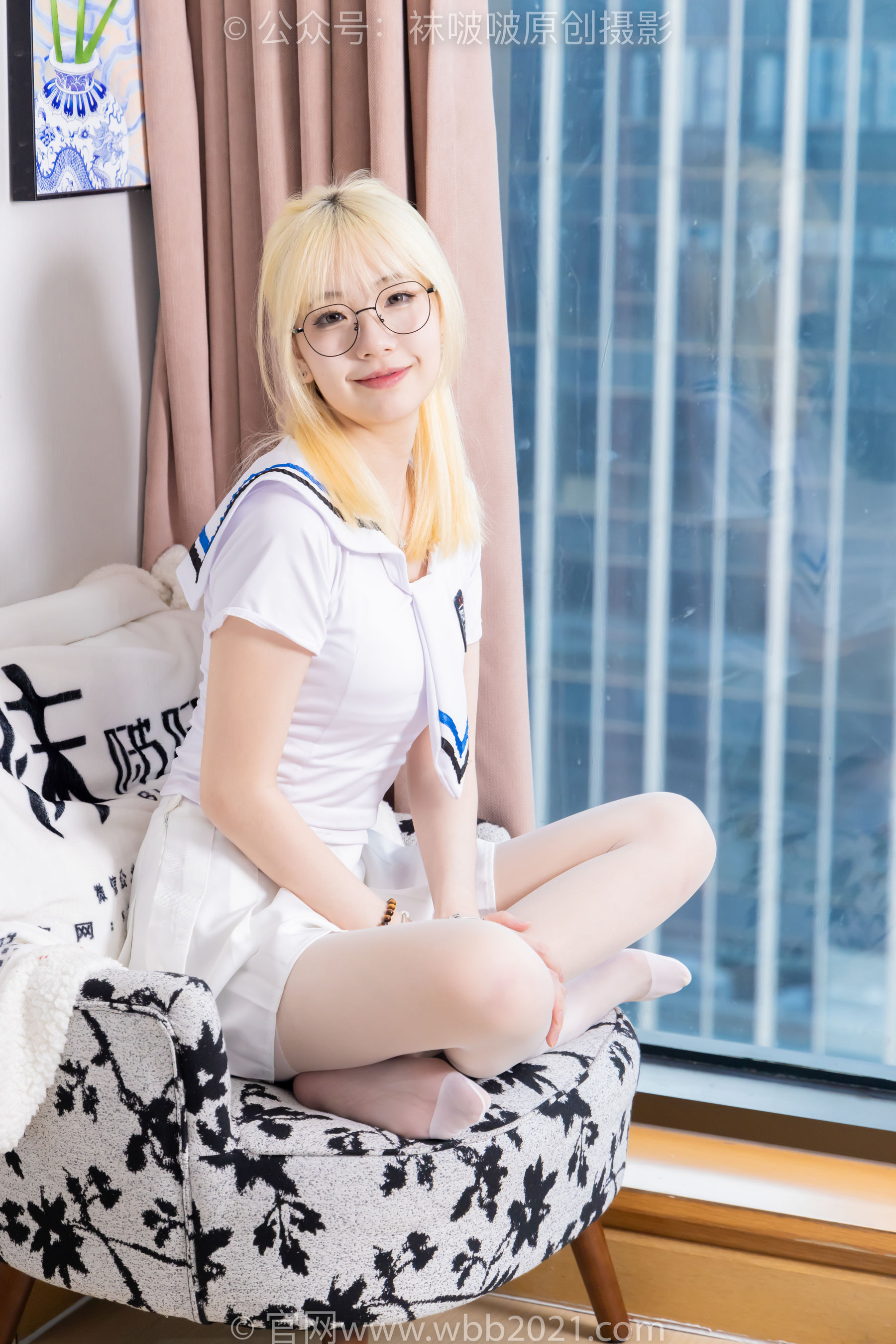 BoBoSocks袜啵啵 No.495 小甜豆 高跟长靴、白棉袜、薄白丝