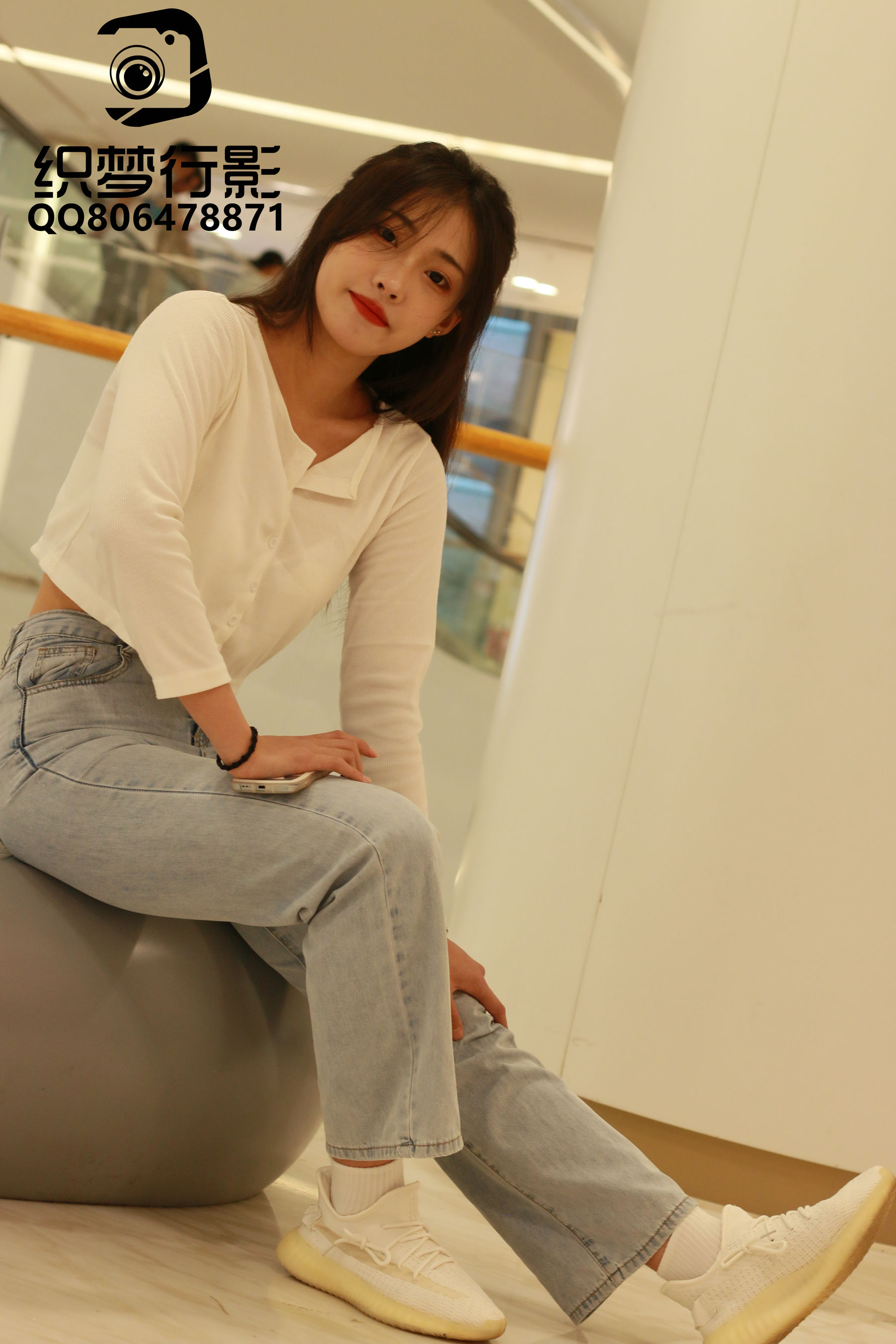 [织梦映像] 元气少女-醉卧商场君莫笑